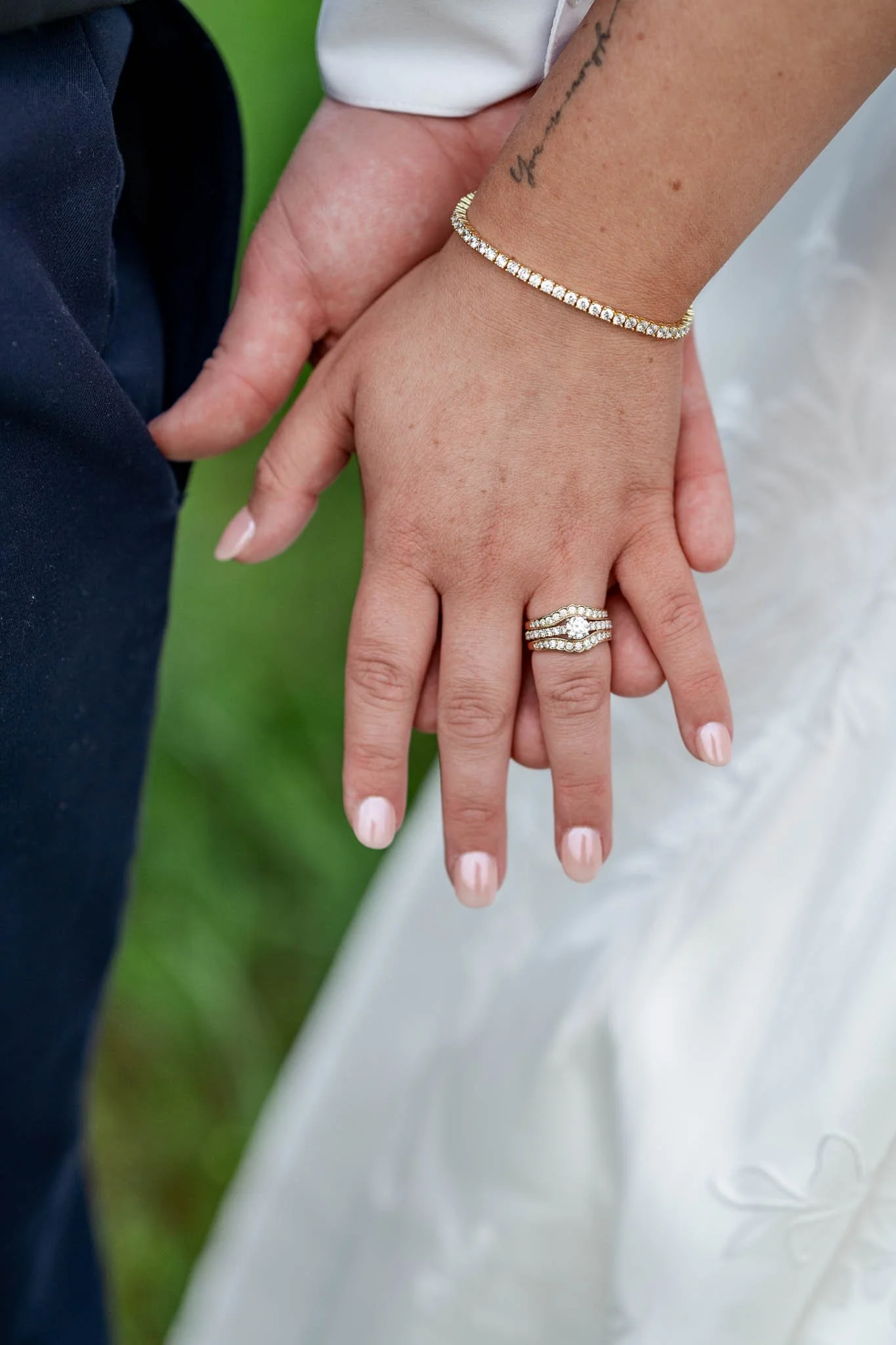 Megan and Wes Davis 959 (Web Highlights) .jpg