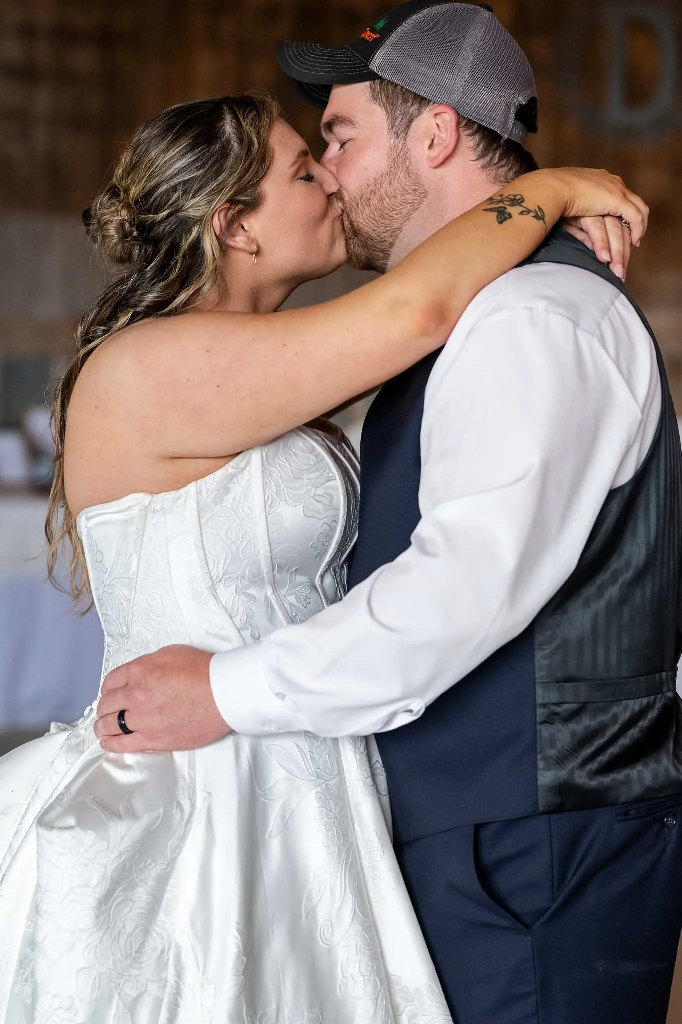 Megan and Wes Davis 677 (Web Highlights) .jpg