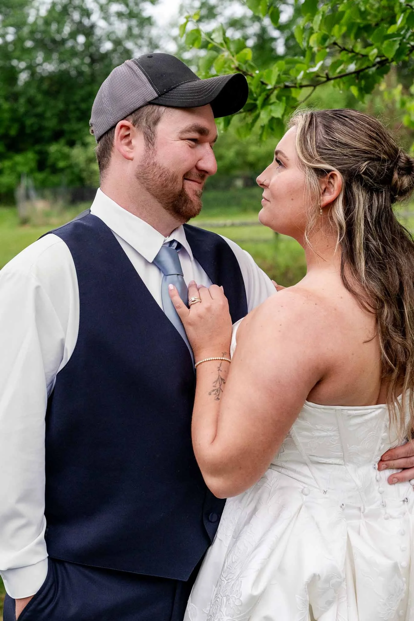 Megan and Wes Davis 1030 (Web Highlights) .jpg
