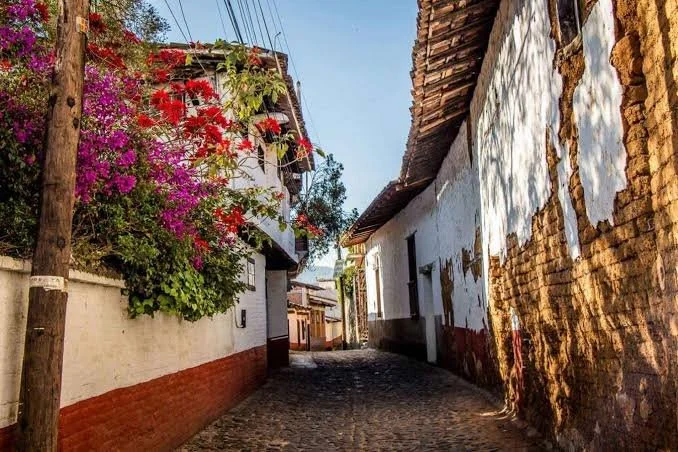 Valle de Bravo-2.jpg