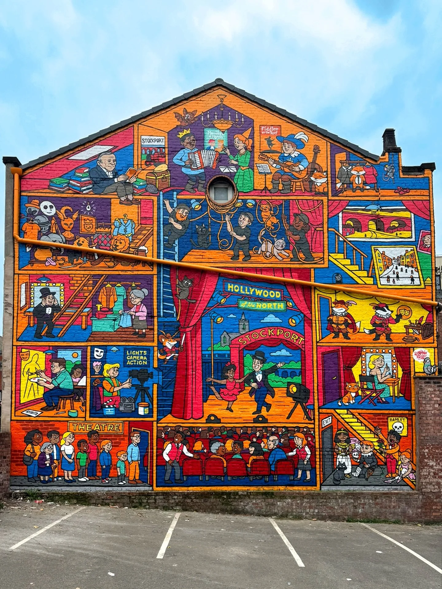 Stockport Garrick theatre 🎭 

Final shots of this big wall on the side of the Garrick Theatre. &lsquo;Behind the Curtain&rsquo;

This mural acts as the theatrical &ldquo;core&rdquo; of the series, using a cutaway-style illustration to reveal the inn