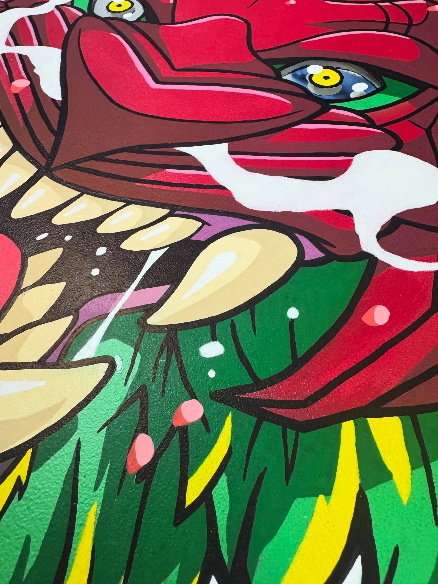 Will I paint a mirror again? Maybe. Do I like pain and suffering? Apparently 😂

So on that note get yourself down to the @waterloo.walls Showcase exhibition to see my new piece along side the best of the best in the street art world.

Private view T