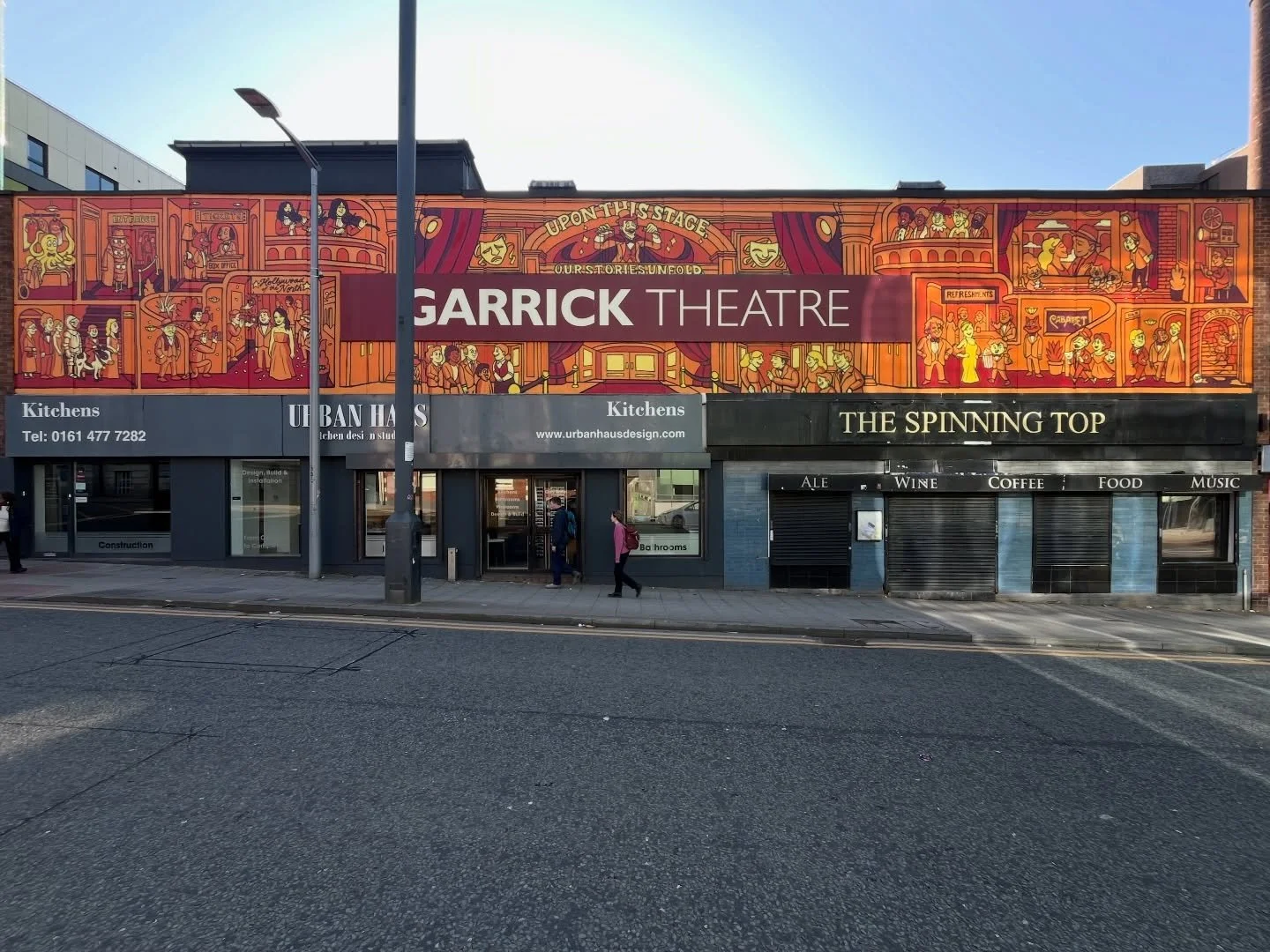 A few final photos of my new mural on the Stockport Garrick theatre @garrickgram 

The mural depicts an imaginative and playful &lsquo;entrance to the theatre&rsquo; complete with historical references and local celebrity cameos from Stockport. I bat