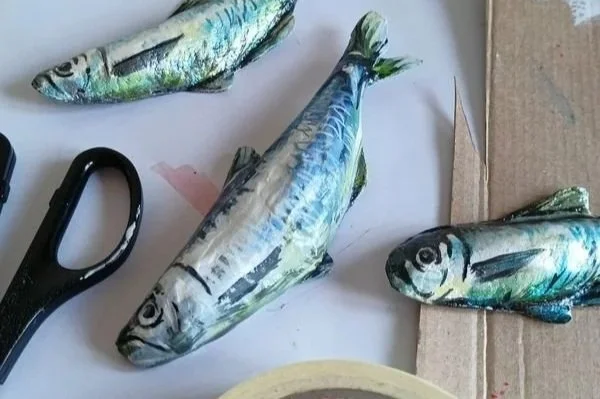 19/09/2025 Taller de Papel Maché: Sardinas