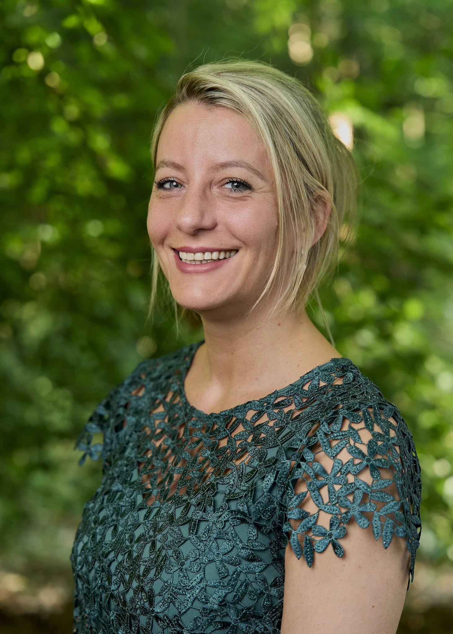 Gemeente-Drimmelen-Gemeenteraad-juni-2026-Portret-Groepsfotografie-Mastbos-Iris-Koopmans-Fotografie- 5.jpg