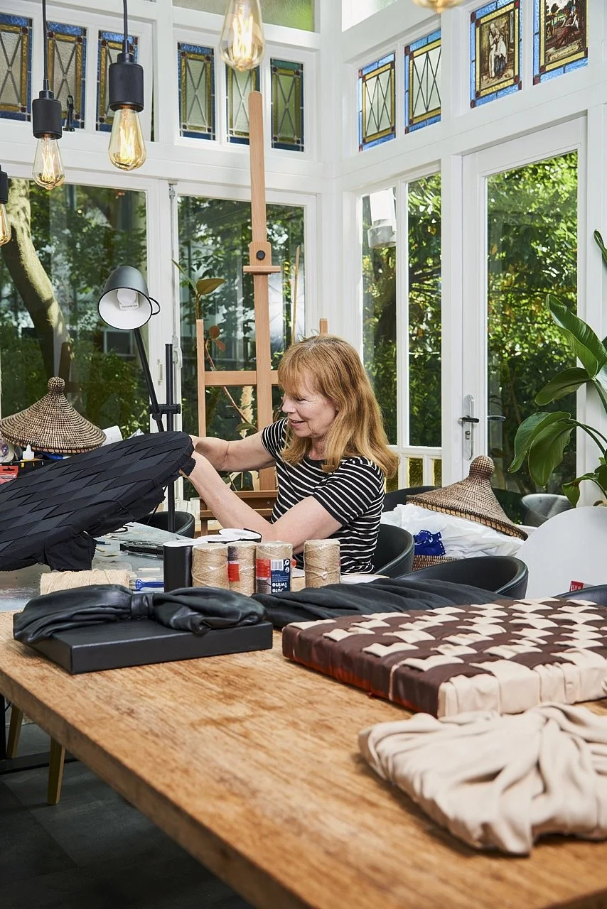 Kunst-Textiel-Vaas-Branding-Iris-Koopmans-Fotografie 3.jpg