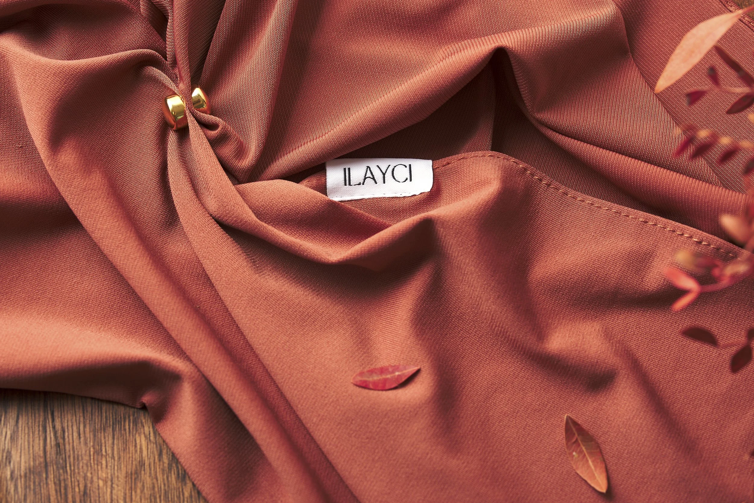 Content-creatie-voor-Ilayci.-Hoofddoeken-accessoires-webwinkel-product-fotografie-door-Iris-Koopmans-fotografie.jpg (58).jpg