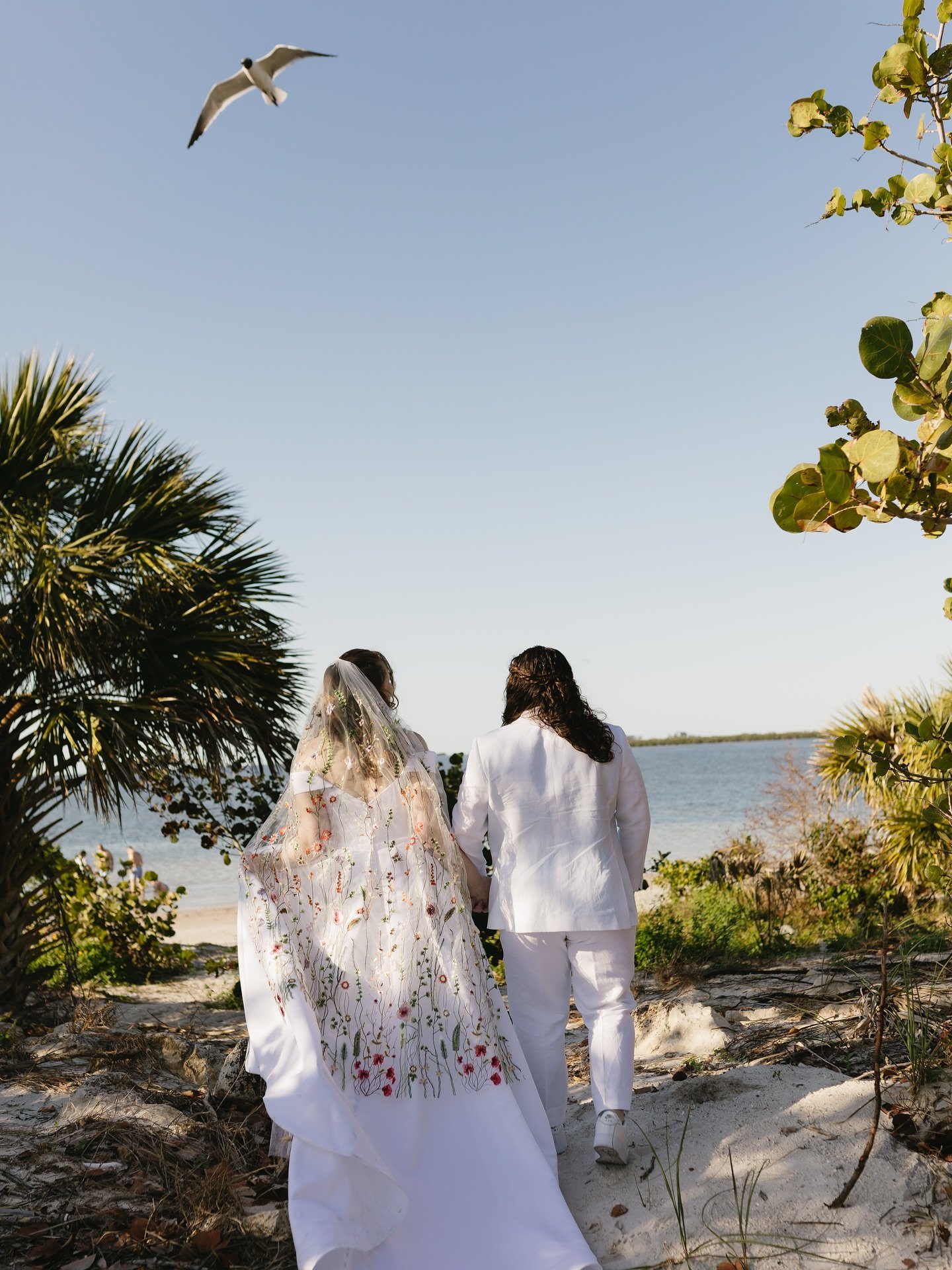 M + J | Elopement in Tarpon Springs on digital and 35mm film🎞️ 💌

these two were absolutely iconic and truly made their elopement all on their own &mdash; a ceremony with only the closest family and friends, to a private vows reading, to literally 