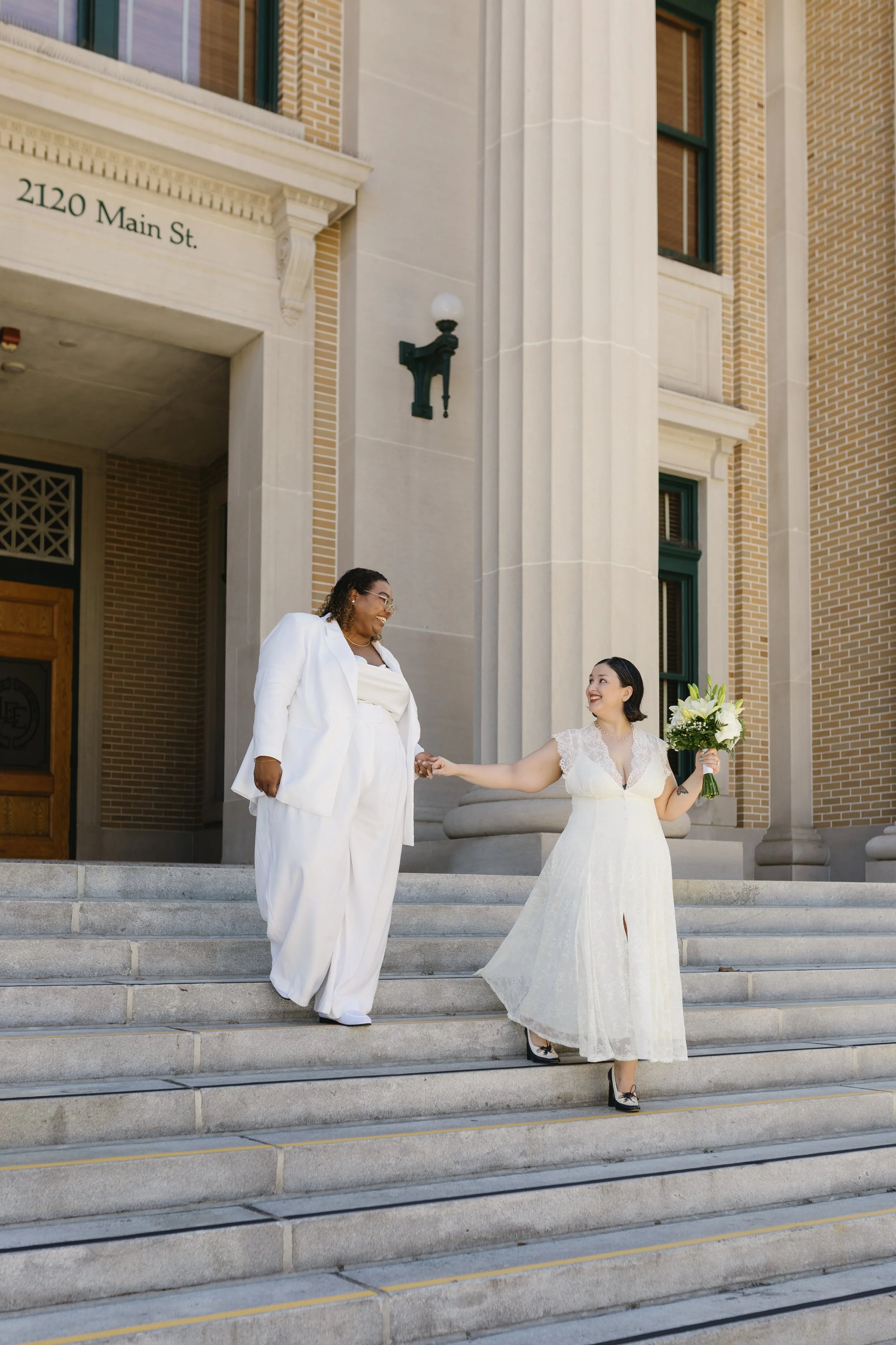 Courthouse Wedding Guide // Florida + Destination Wedding Photographer