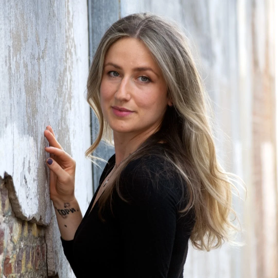 Why Women Love a Masculine Container