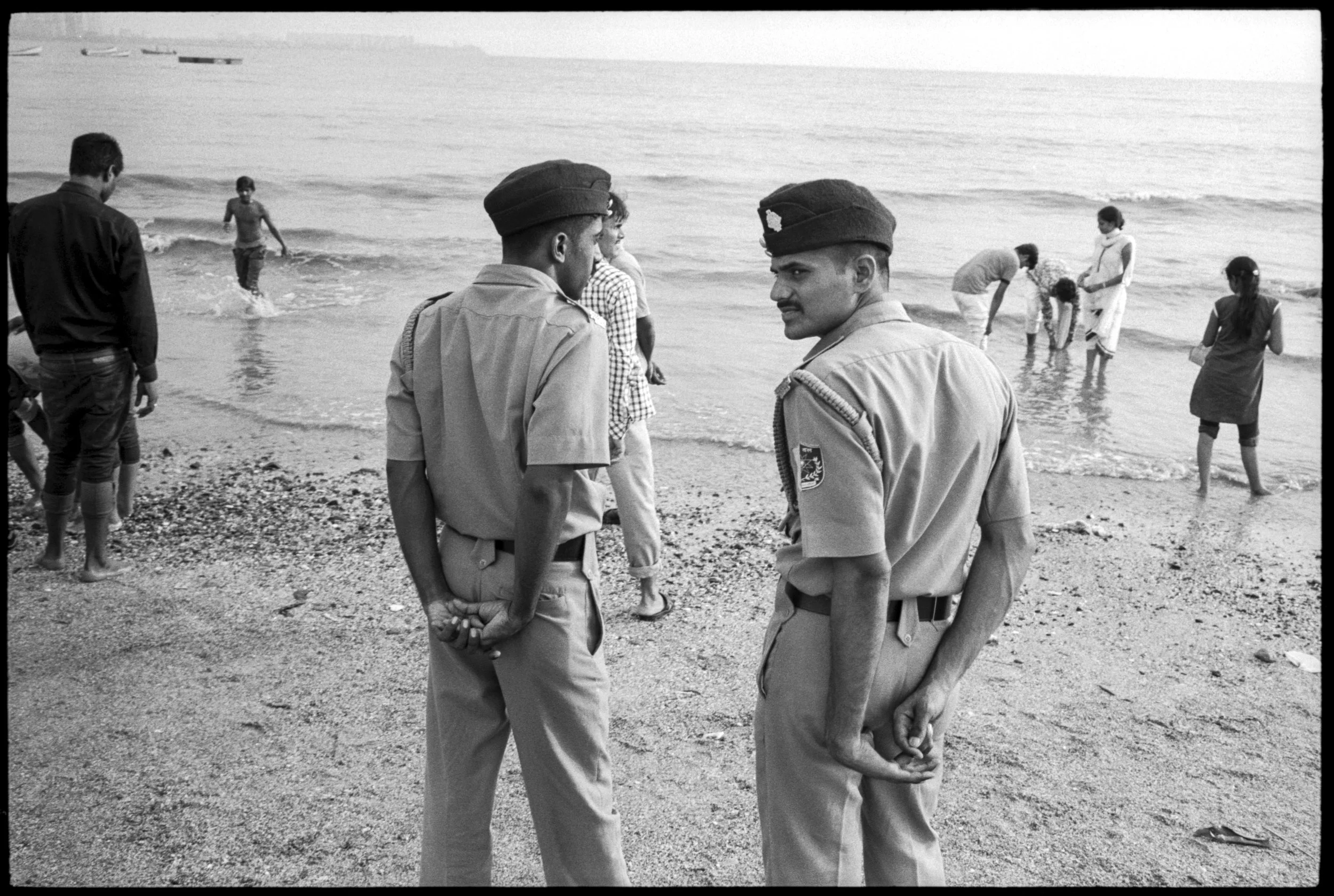 Policmen, Girgaon Chowpatty, 2014.jpg