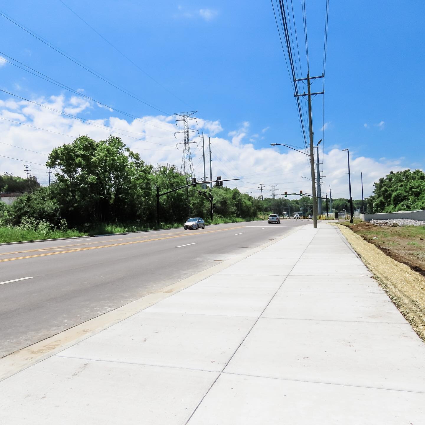 Friday Job Status:
&bull;Craighead Phase 2 is continuing along, some are already being used 🚶
&bull; Millwood Drive is Complete! It connects apartments and other buildings to businesses along Murfreesboro Pike. 
&bull;Broadway is expected to be comp