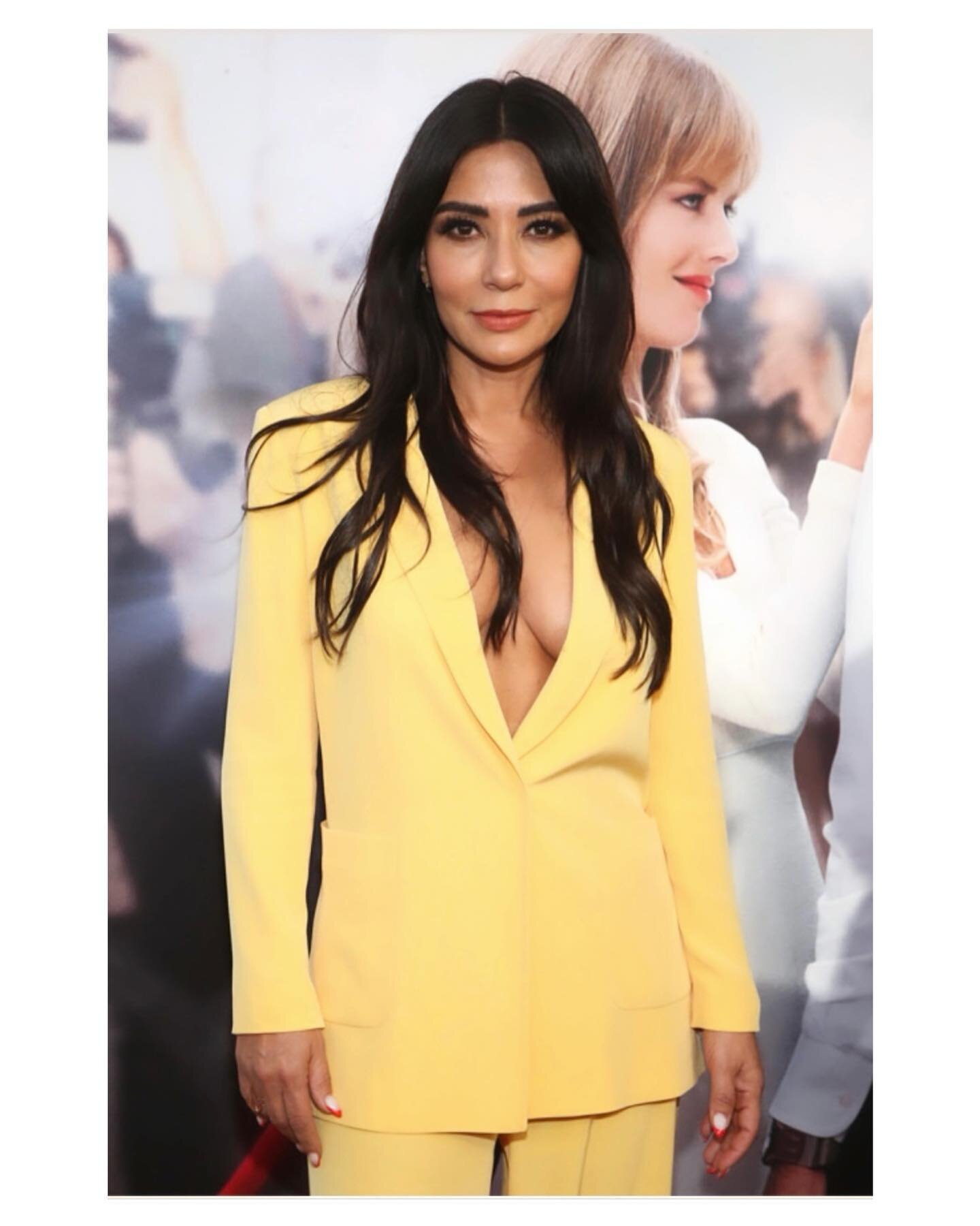 @marisolnichols at the premiere of The Valet in custom suit #styledbyme 
@matteoperin23