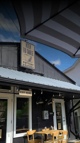 Business_Spot_Stories__1__AdobeCreativeCloudExpress.gif