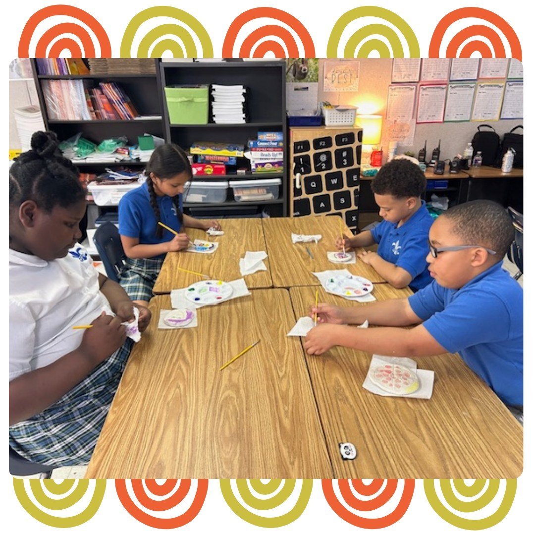 Today is the day! A generous KID smART Board Member will match today&rsquo;s donations, up to $2,500, meaning your Giving Tuesday contribution will have double the impact! Link in bio to give today!
.
.
.
.
#LocalArtists #ArtsInSchools #NonprofitArts