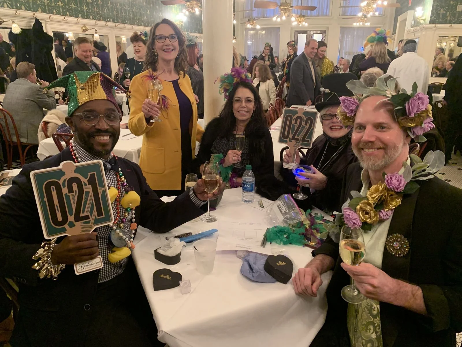 Galatorie’s Mardi Gras Table Auction