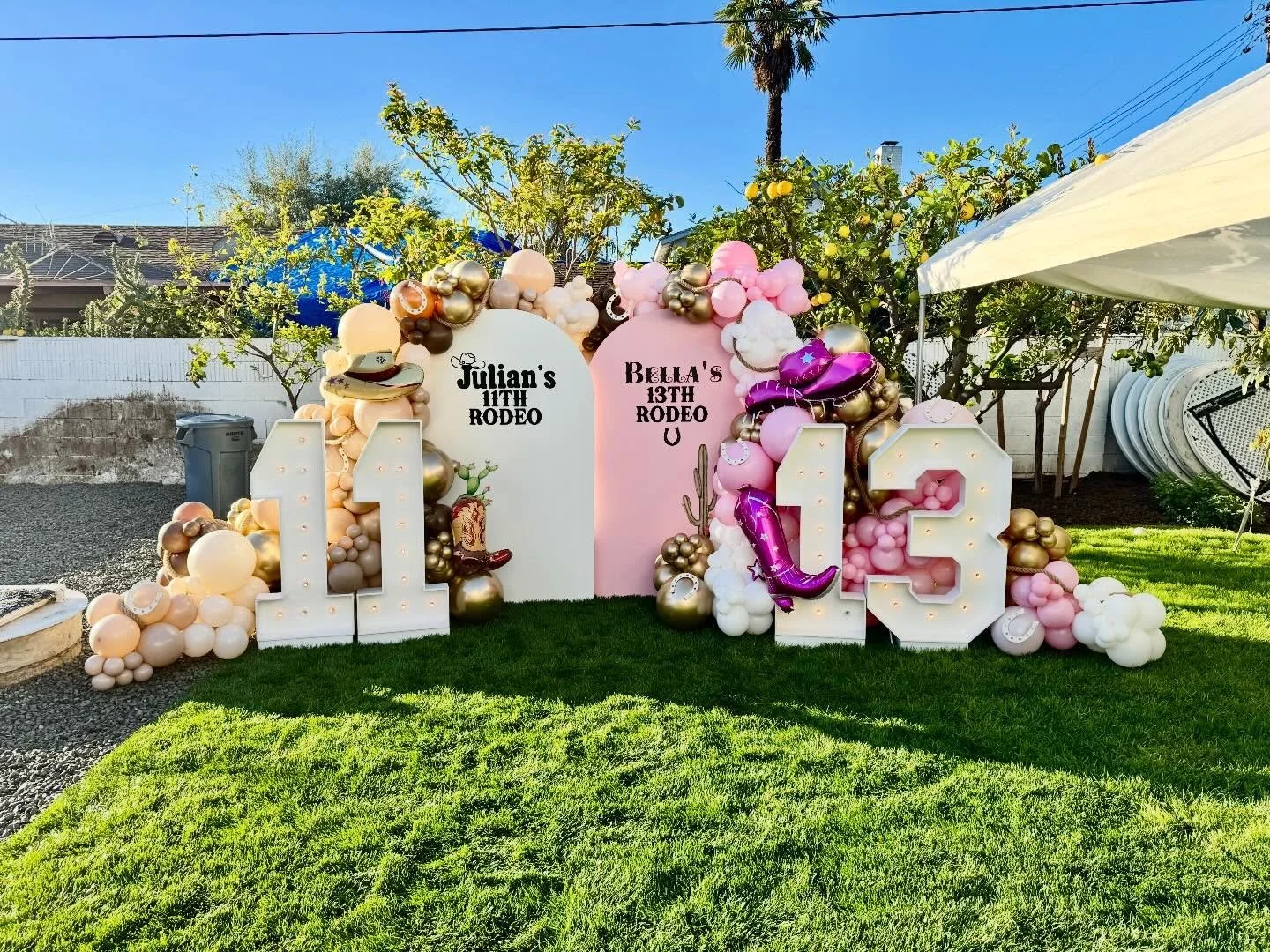 This setup was finished with 2 days notice. The client reached out on Thursday with an idea, and we made it happen on Saturday morning. While last minute setups are stressful, we will always take on a client if we have the availability. 

Split-setup