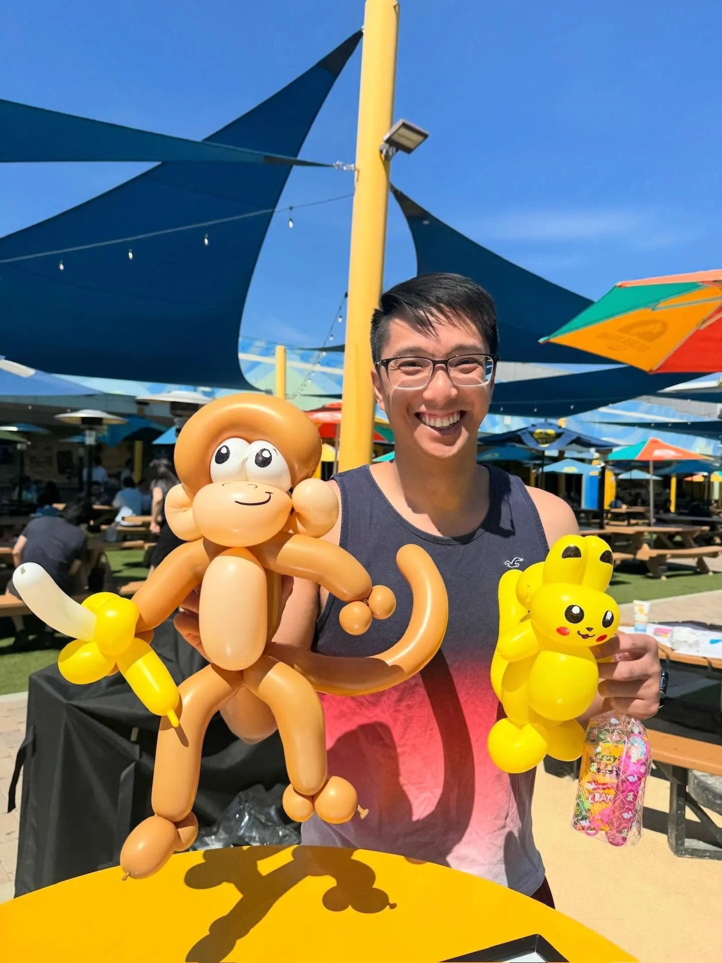 Another awesome advanced balloon twisting event in the books! Which design is your favorite? 🎈

#ocballoons #ocballoontwisting #ocballoonartist #ockidsentertainment #balloonigami