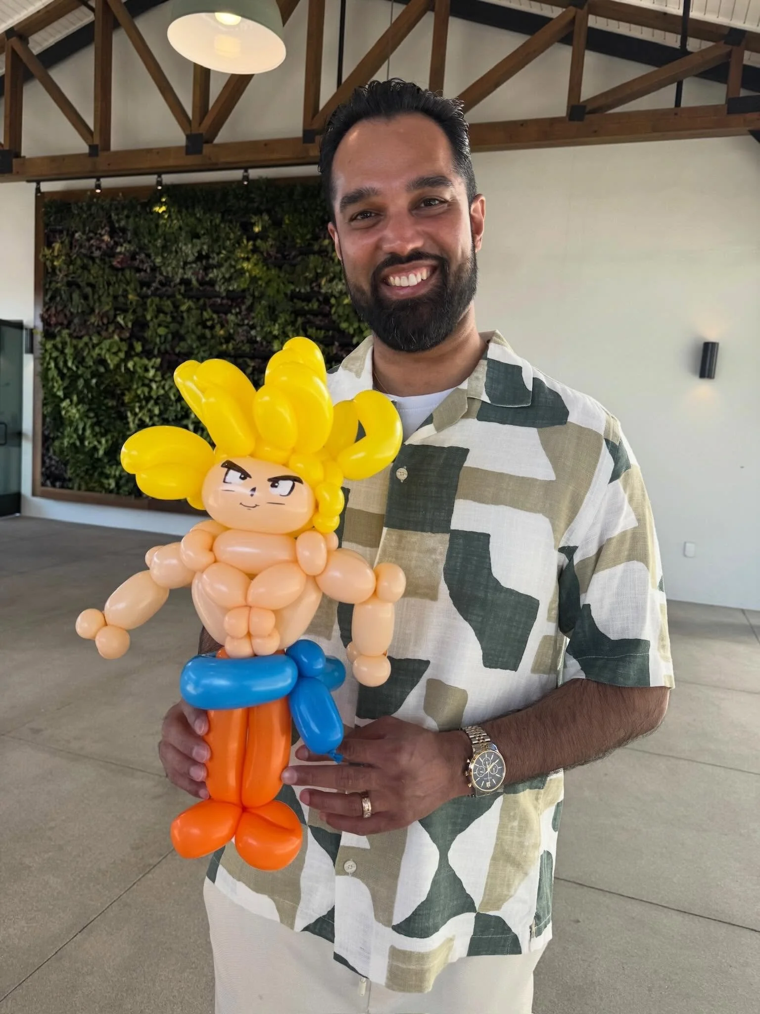 A little recap of some advanced balloon designs we did at an event this past weekend! 🎈✨

#ocballoonartist #ocballoonanimals #ocballoons #ockidsentertainment