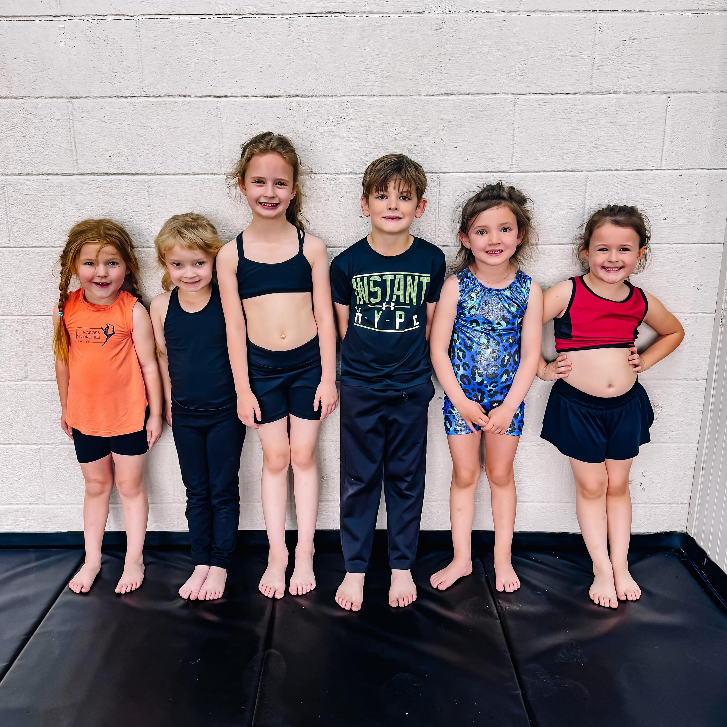 Building muscles and friendships during our last Beginner Acro Technique clinic with these cuties 🤩&hearts;️💪🏻 We&rsquo;ll see you at the studio in ONE WEEK for 2024 Summer Session!

#maggiesmajorettes #batontwirling #acrodance #westtn