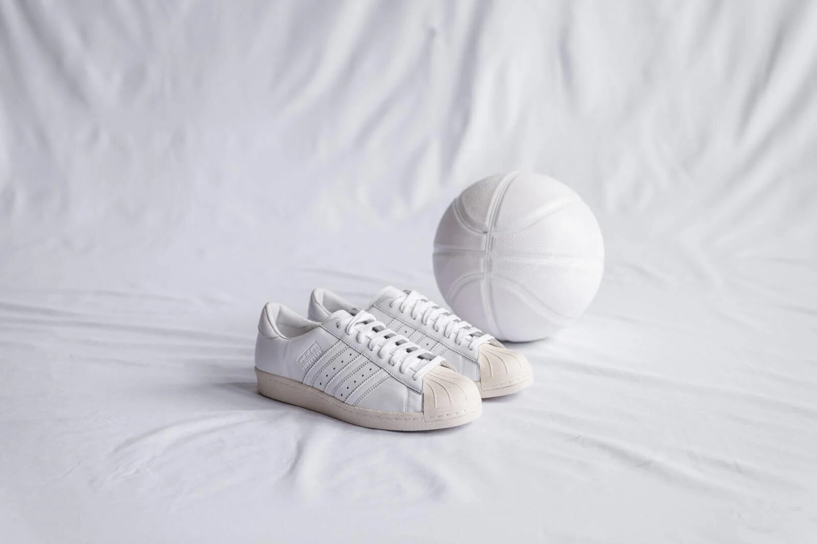 Adidas - Home of Classics