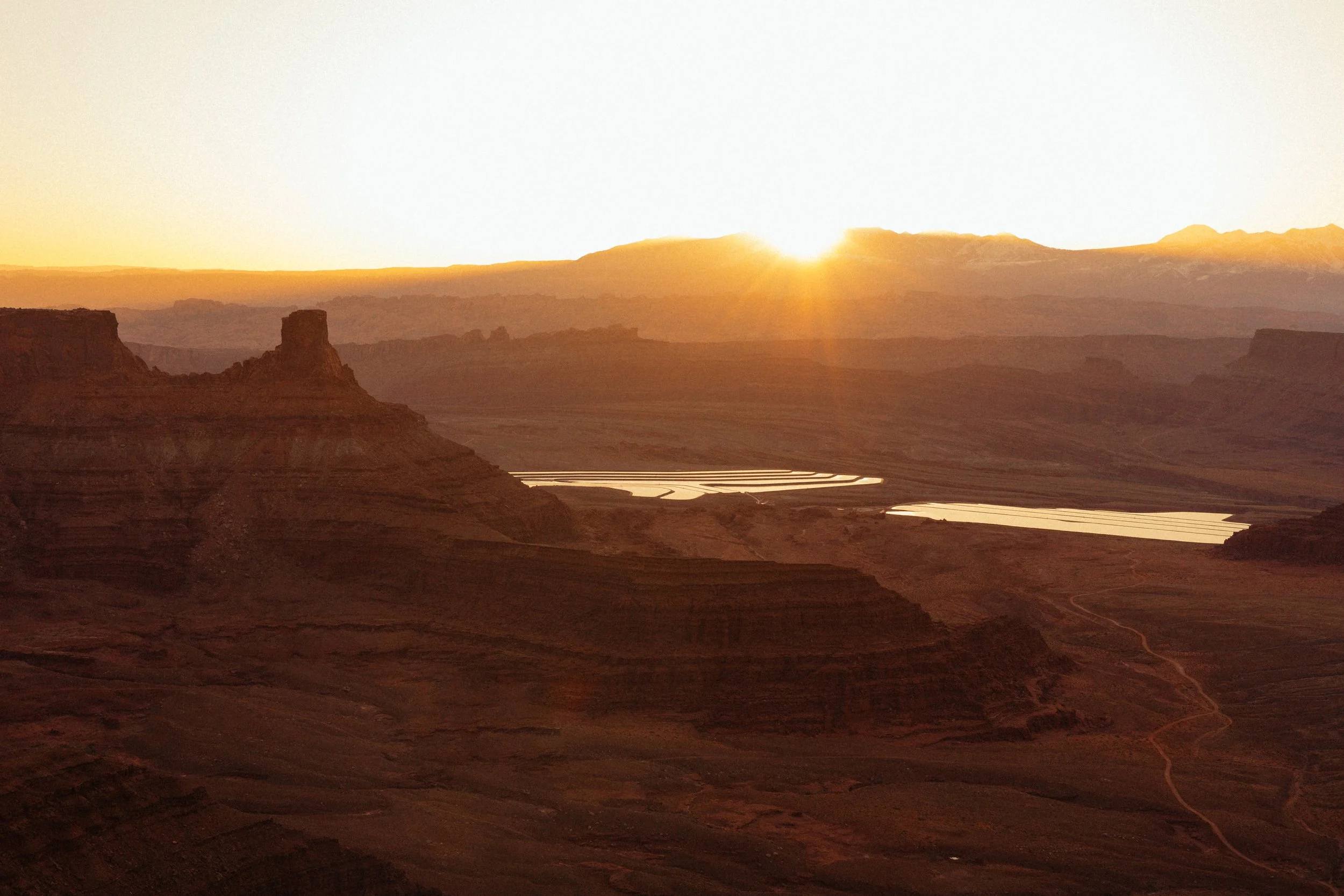 Dead Horse State park desert at sunrise