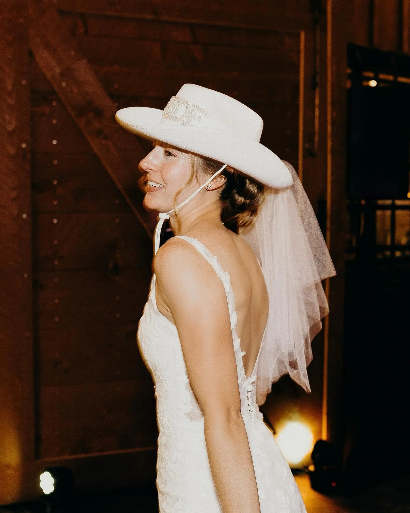 The beautiful day of Madeline and Noah!!! This wedding day was full of kindness, friends, family, fun, and goodness! We were so happy to be a part of it all! 

Coulple: @madelinelincoln @noahbkatz 
Photo: @roamingdesertfilmco 
Venue: @quietmeadowfarm