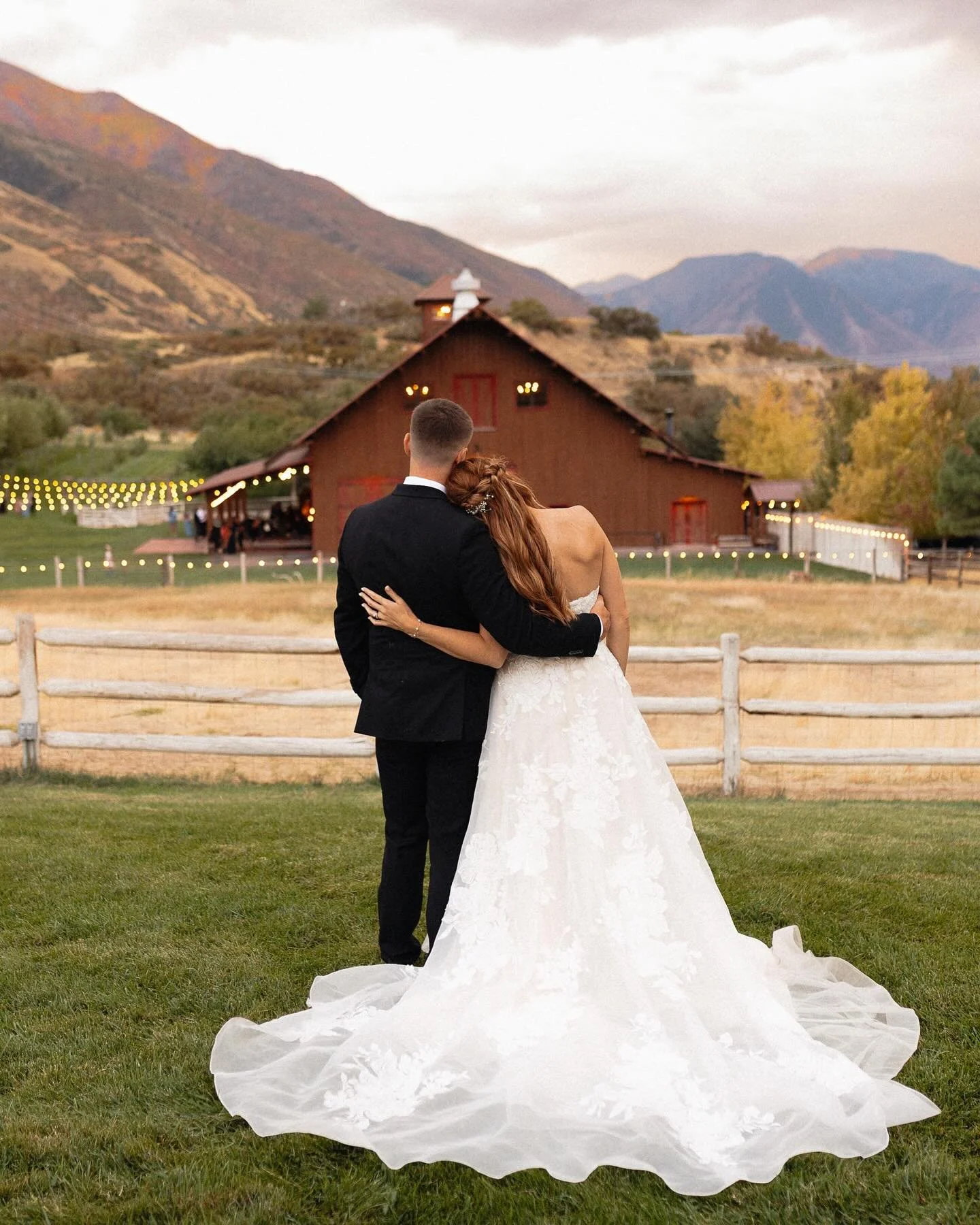 The beautiful wedding day of Abbie and Blake! 

Venue: @quietmeadowfarm_ 
Photo/Video: @roamingdesertfilmco 
DJ: @djjcevents 
Photo Booth: @prints_by_stasia 
Cake/dessert: @forthesweet 
Caterer: @fiorepizza 

#quietmeadowfarmphotographer #quietmeadow