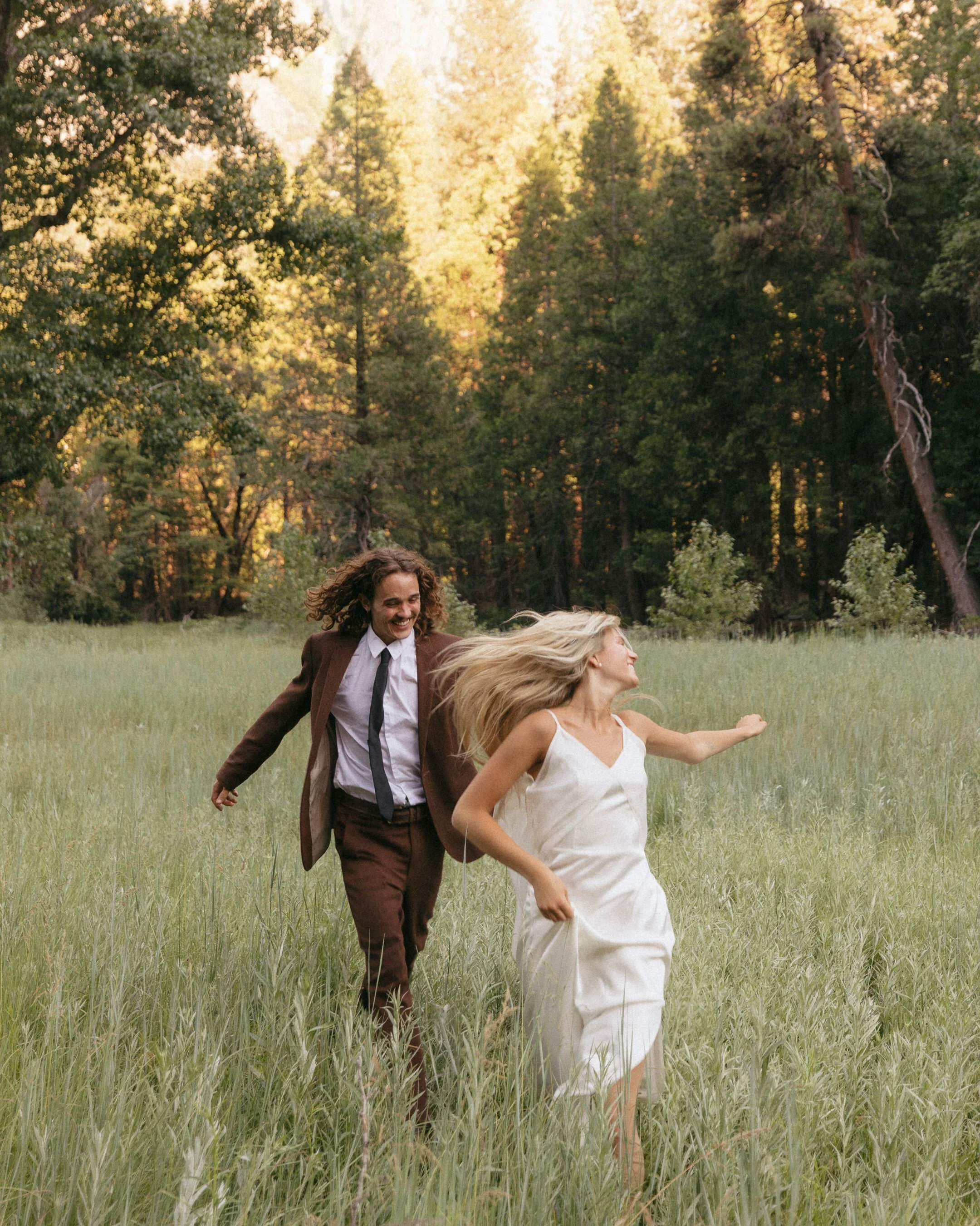 Yosemite is truly such a magical place with lots of options for diversity in your photos as well! Check out these bridals at Sentinel beach.

#yosemitelopementphotographer #yosemiteelope #yosemiteelopement #yosemiteelopementvideographer #californiael