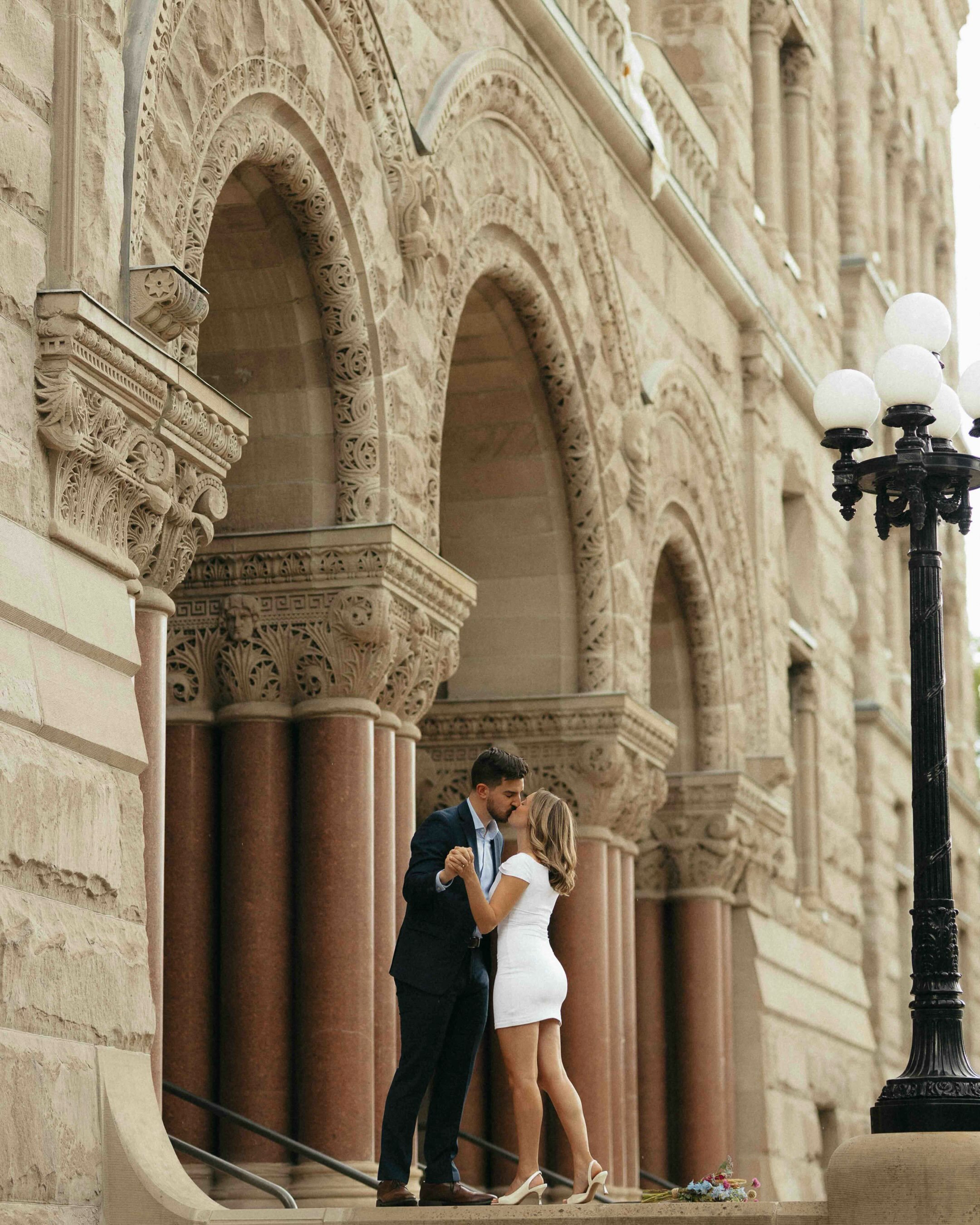The beautiful elopement day of Valerie and Mark! 💐 

#northernutahelopementphotographer #utahelopementphotographer #slcelopementphotographer #saltlakecityelopement
