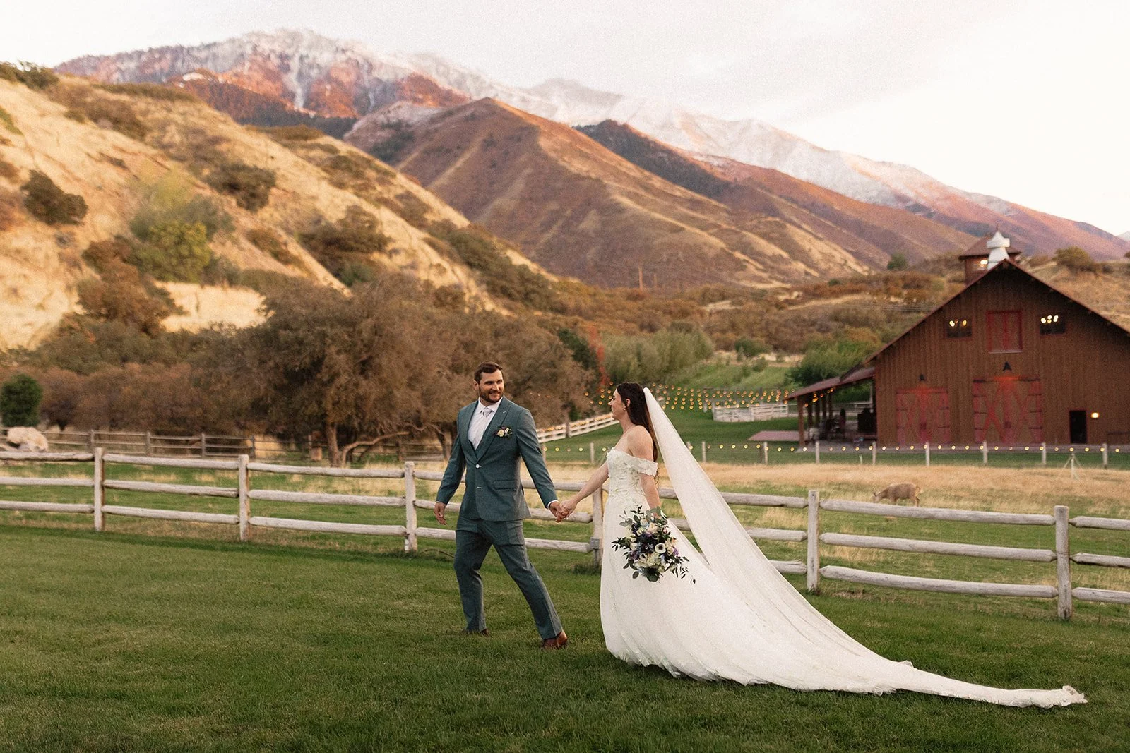 utah-barn-wedding.jpg