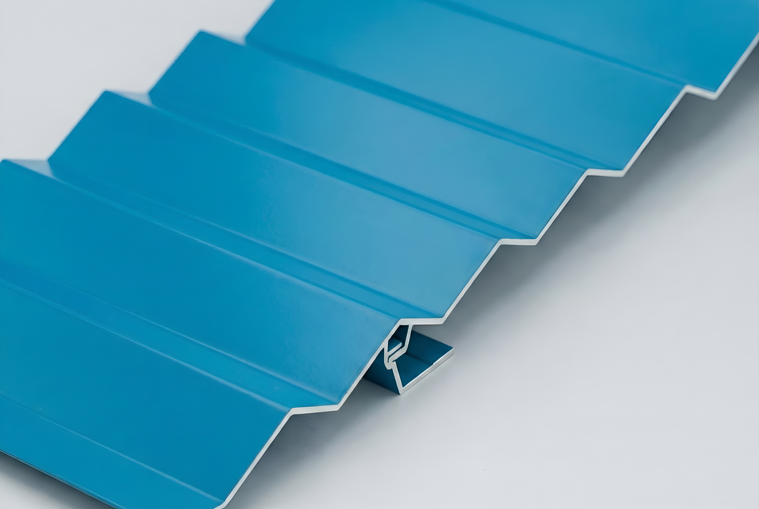 PVDF vs. Polyester Coatings for Aluminum Facades