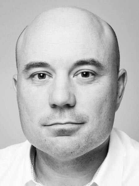 Dr Ben Britton