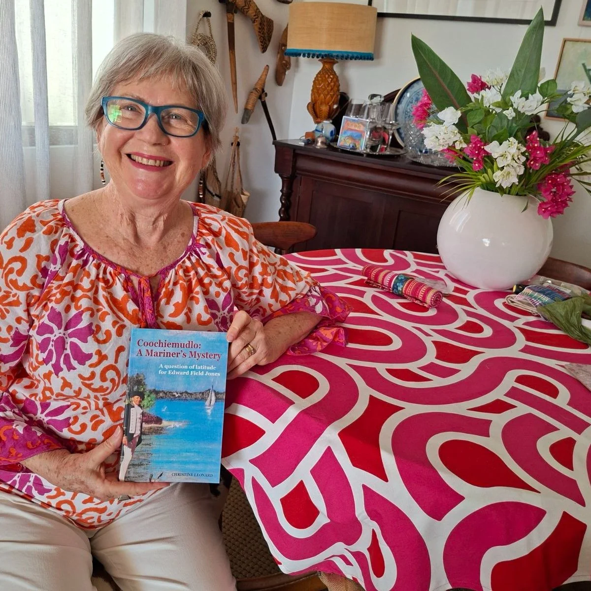 Enjoyed a few hectic days earlier this week in Brisbane. Enjoying my good friend's hospitality @macartneybelinda. Always great to catch up with long-time friends. Second photo was taken with another special friend and curator, researcher and writer, 