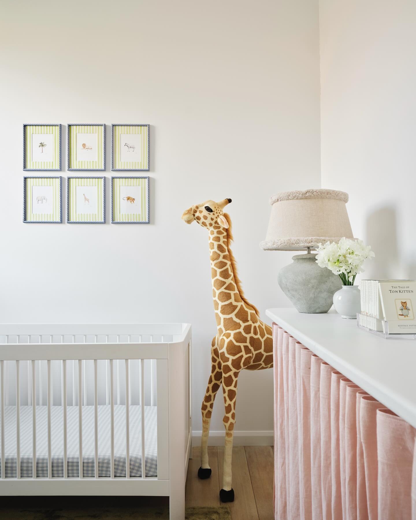 We love this nursery featuring 6 of the Animal Safari prints, a collection curated by the beautiful @oliviagiangrasso for an interiors project last year. 

Olivia paired our prints with @narissaperks bobbin twist frames in &lsquo;Cornflower Blue&rsqu