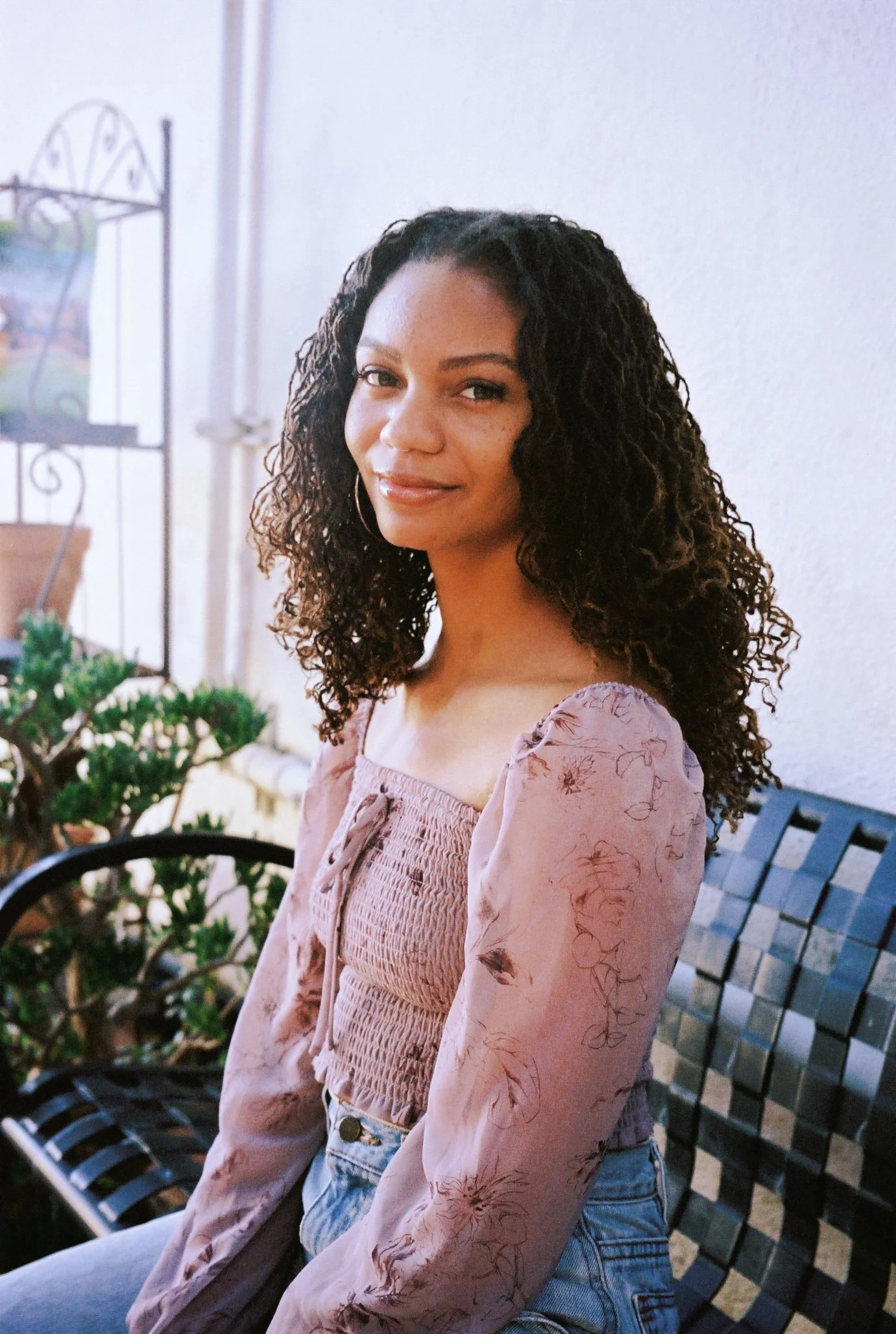 Leah Thomas - a178553_a178553_009.JPEG