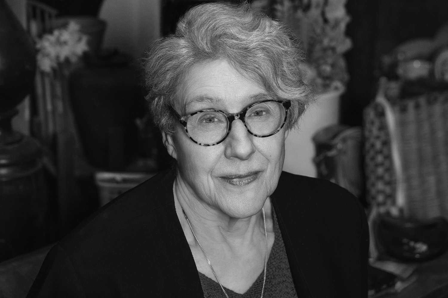 MARTHA ROSLER