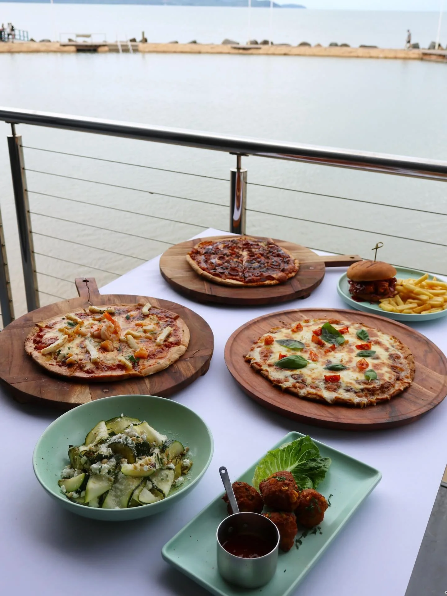 Meet the new dishes on the deck! 
Introducing our new margarita, seafood marinara and meat lovers pizza, zucchini pesto pasta, corn &amp; coriander fritters and korean chicken burger. 

We have saved you a seat at the Rocky Pav this Easter Weekend: 
