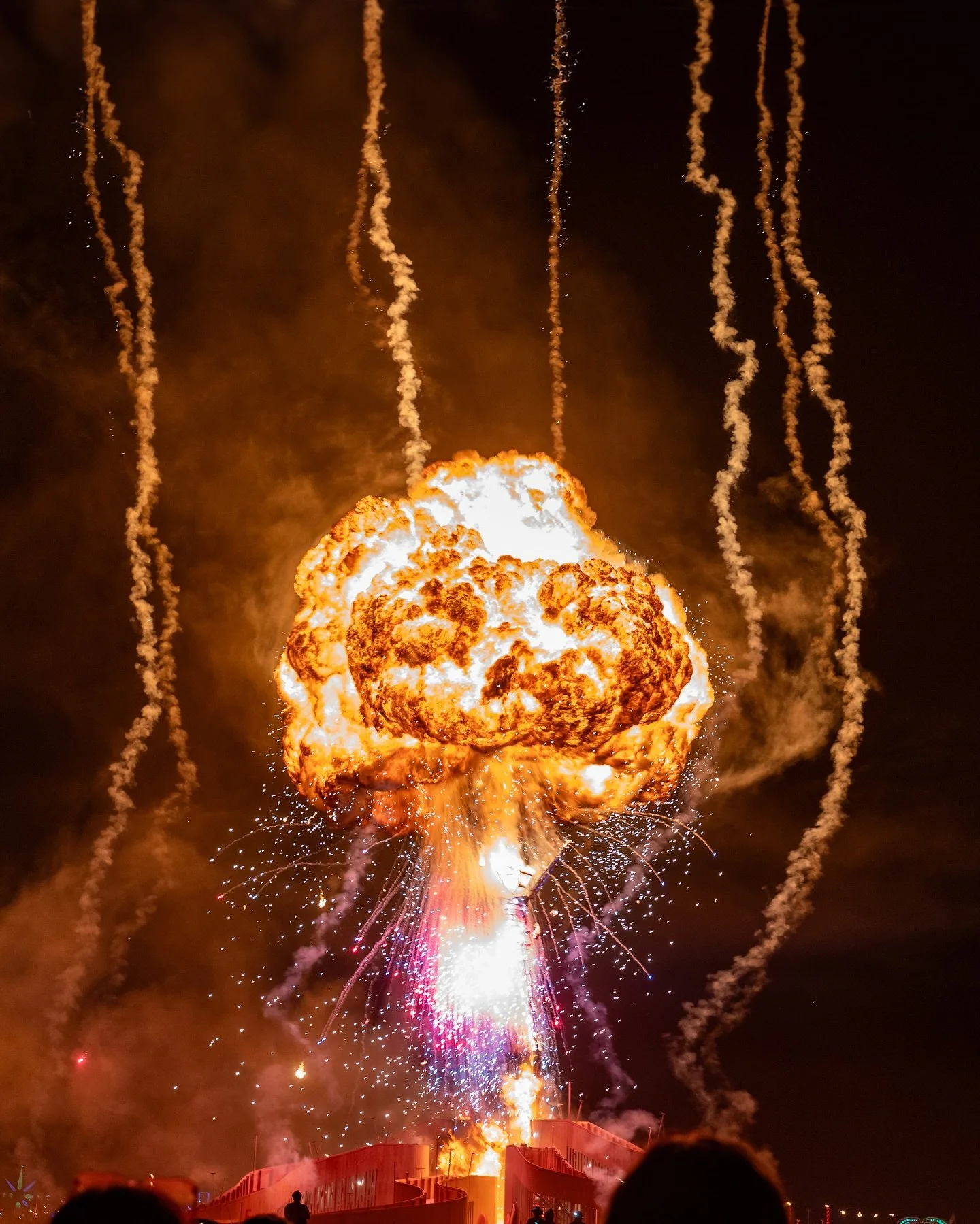 The Burn )'(

📸: Black Rock City 2024
 
#burningman #burningman2024 #themanburn #burningmanphotography #burningmanphotos @burningmanphotos @burningman
