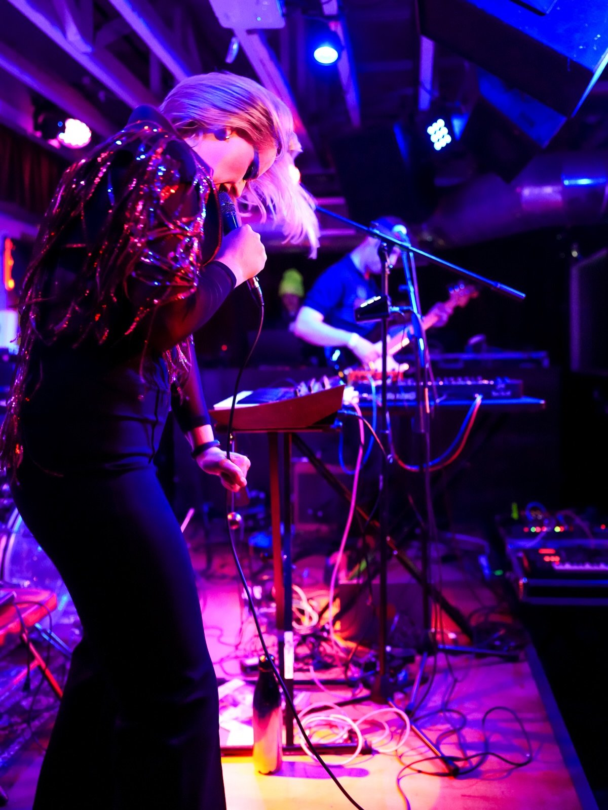 Some of my favorite snaps from Friday&rsquo;s @starcrashsf at @dnalounge 💫 

@vicereinemusic
@halouband 
@colorblockmusic 
@quentelthecryptid