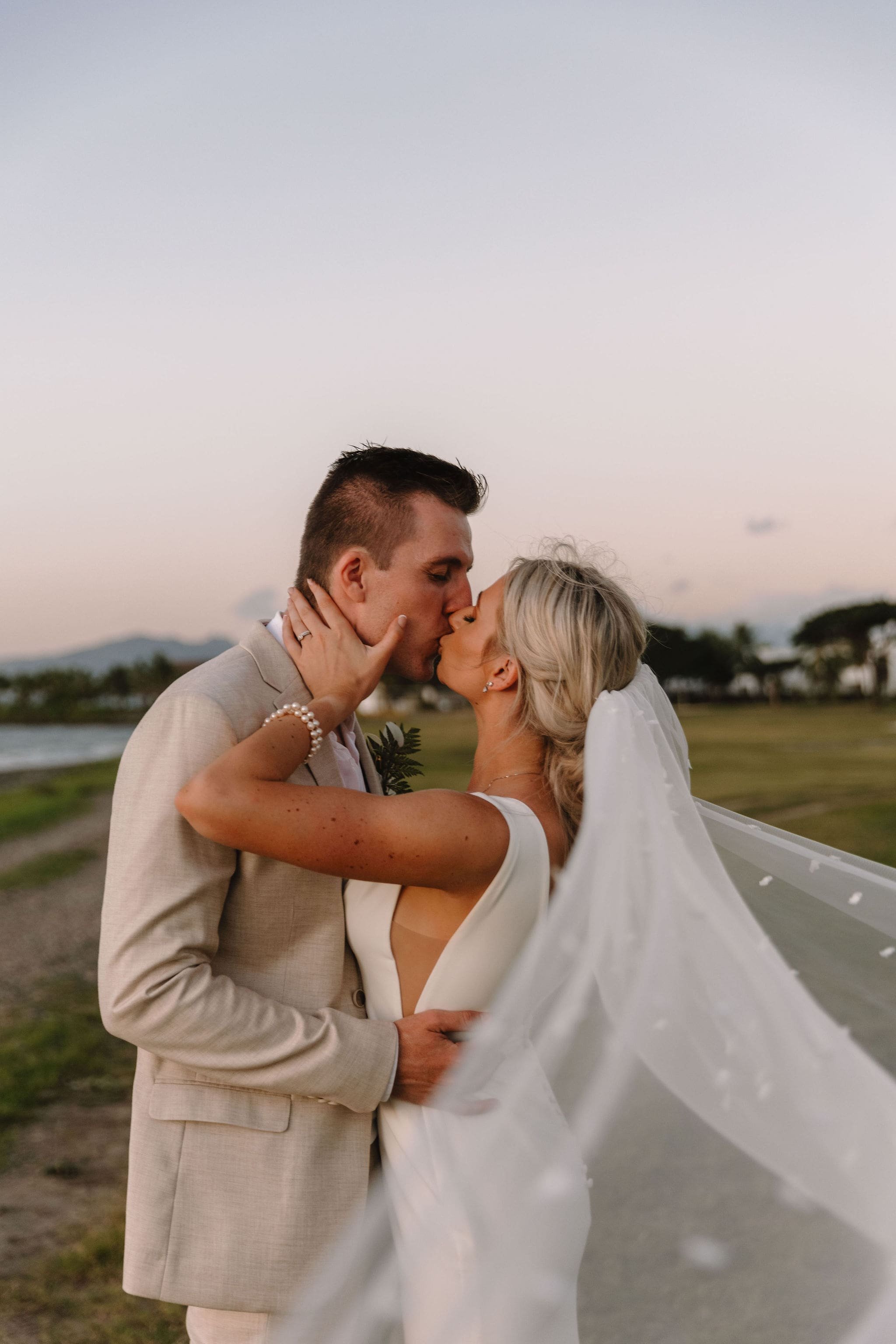 Dixie Nyle | Hilton Fiji Wedding | Travel Wedding30.jpg