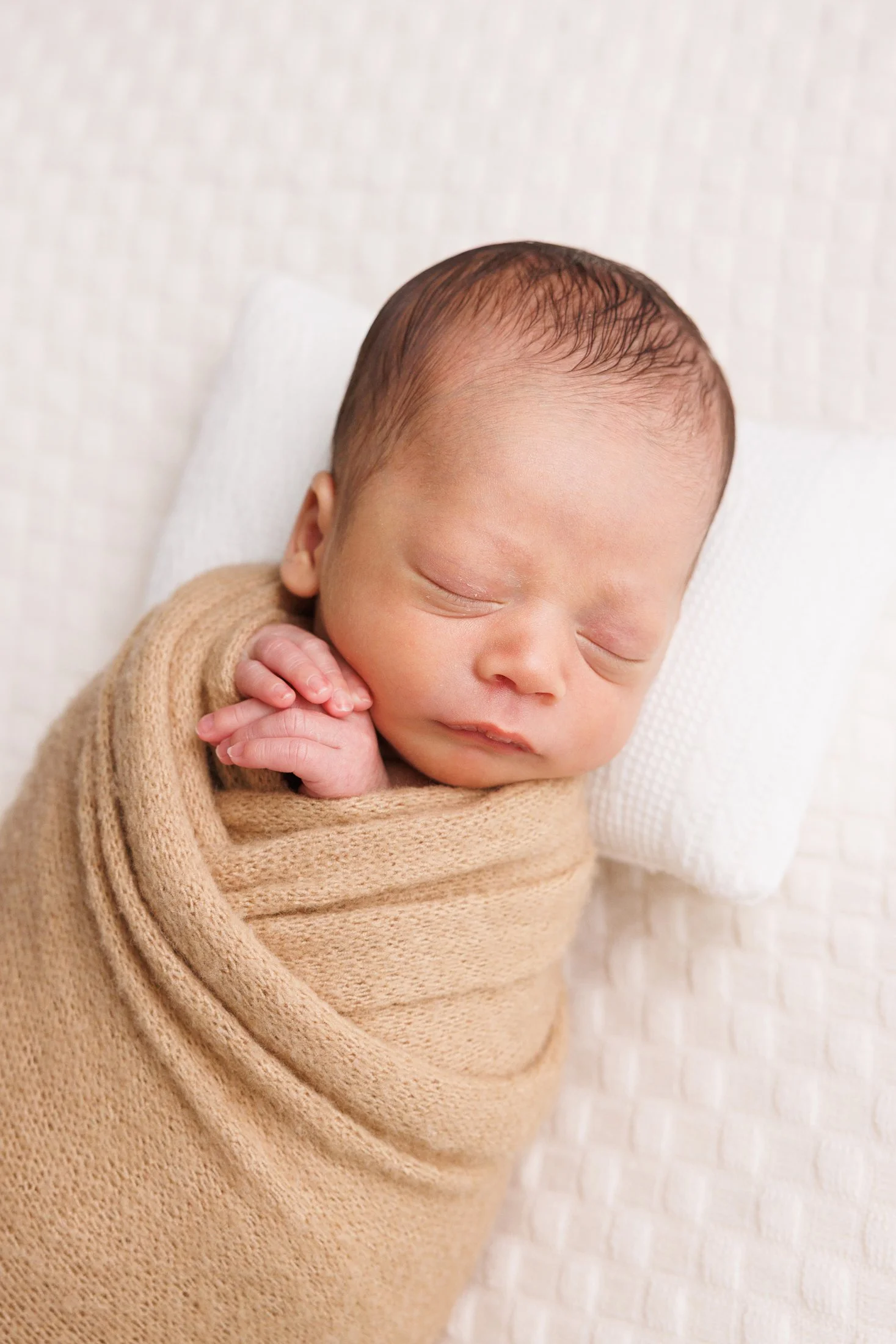 Houston-Newborn-Photographer-11-25-25-07.jpg