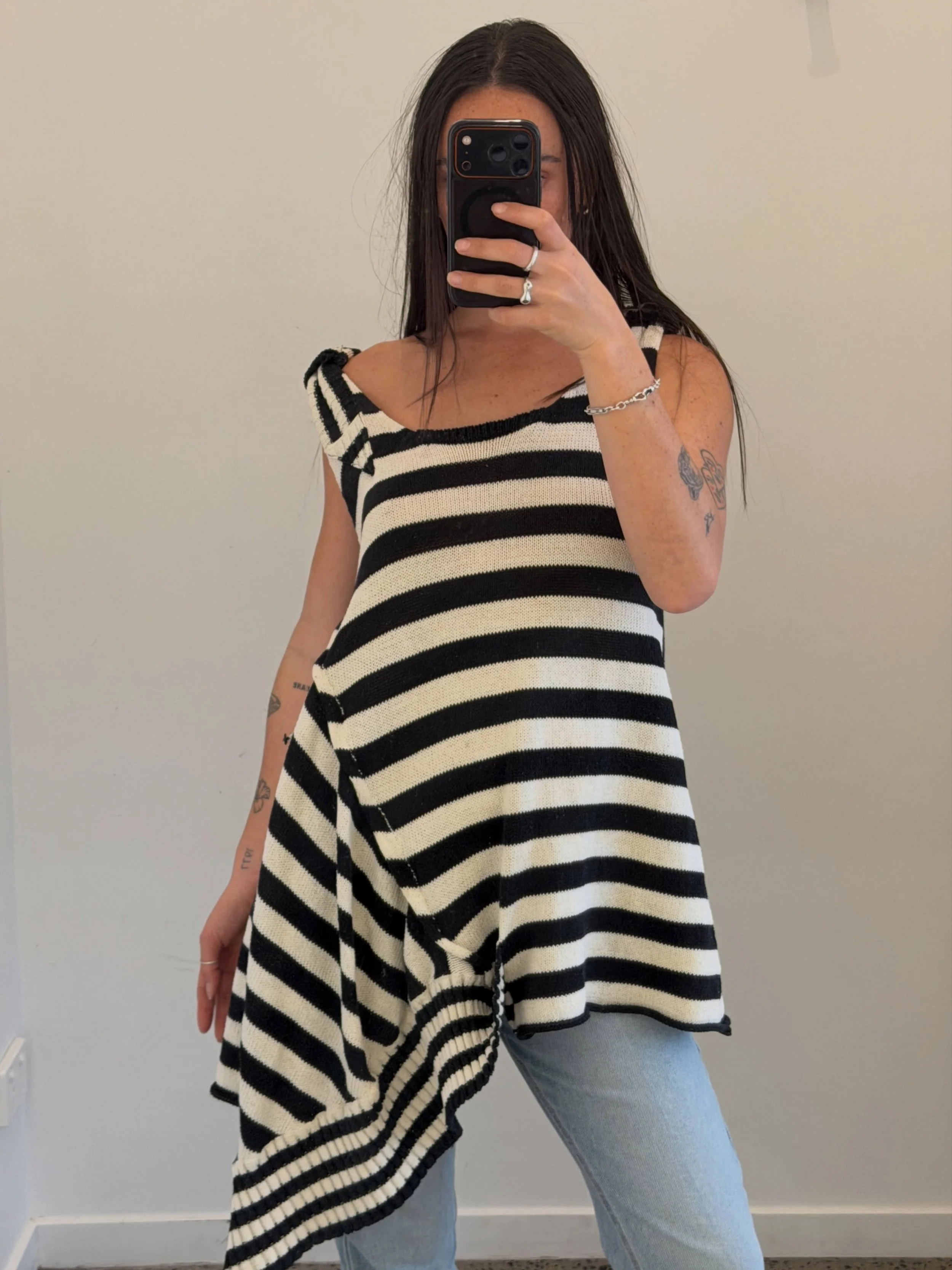 breezy trying on some of our new arrivals~*~* 🧝&zwj;♀️ in store now x