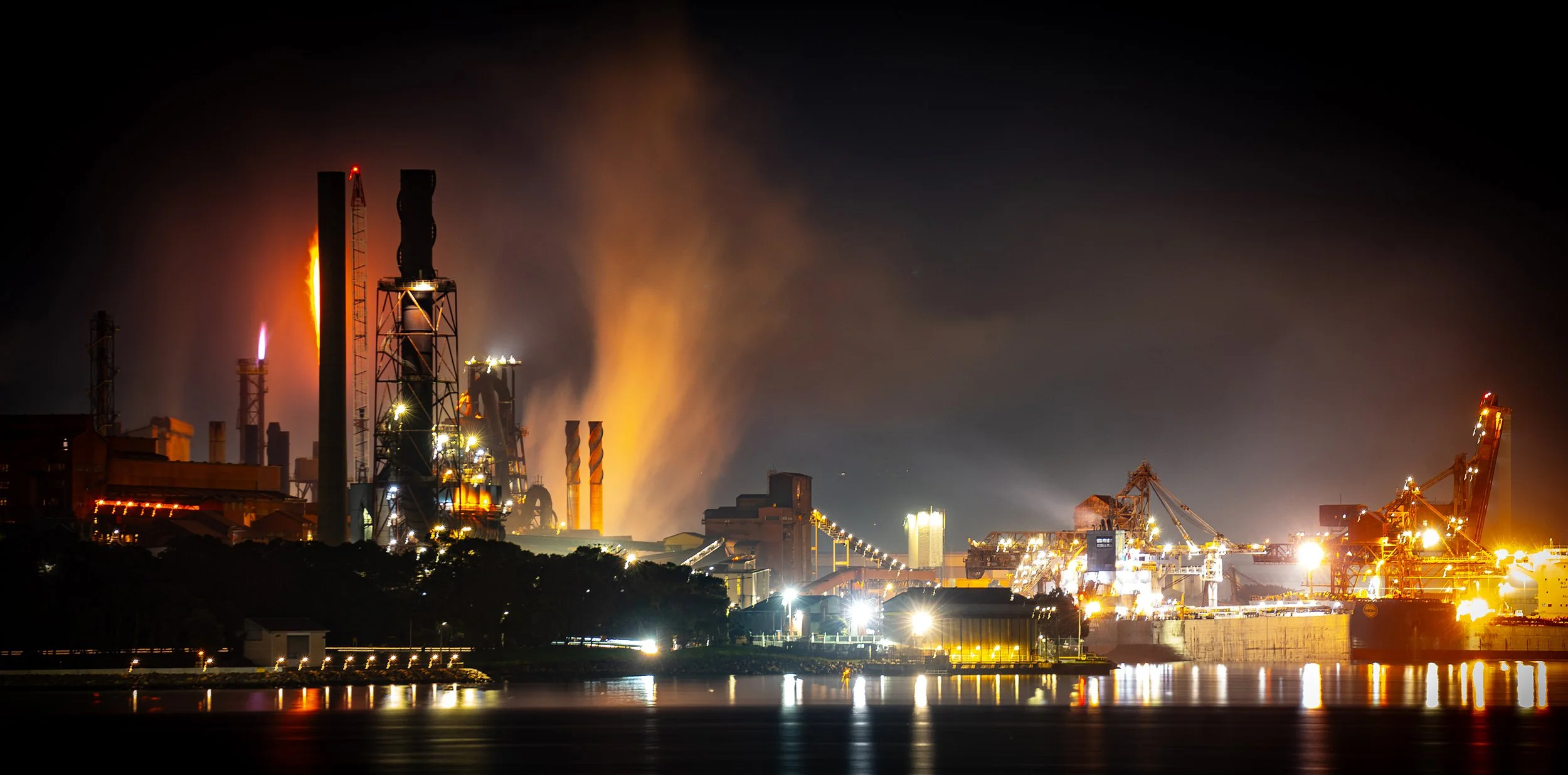 Port Kembla Generic At Night 10.jpg