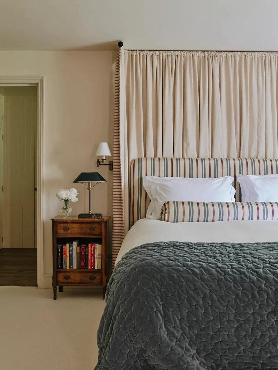 south-downs-england-home-studio-squire-domino7 Large.jpeg