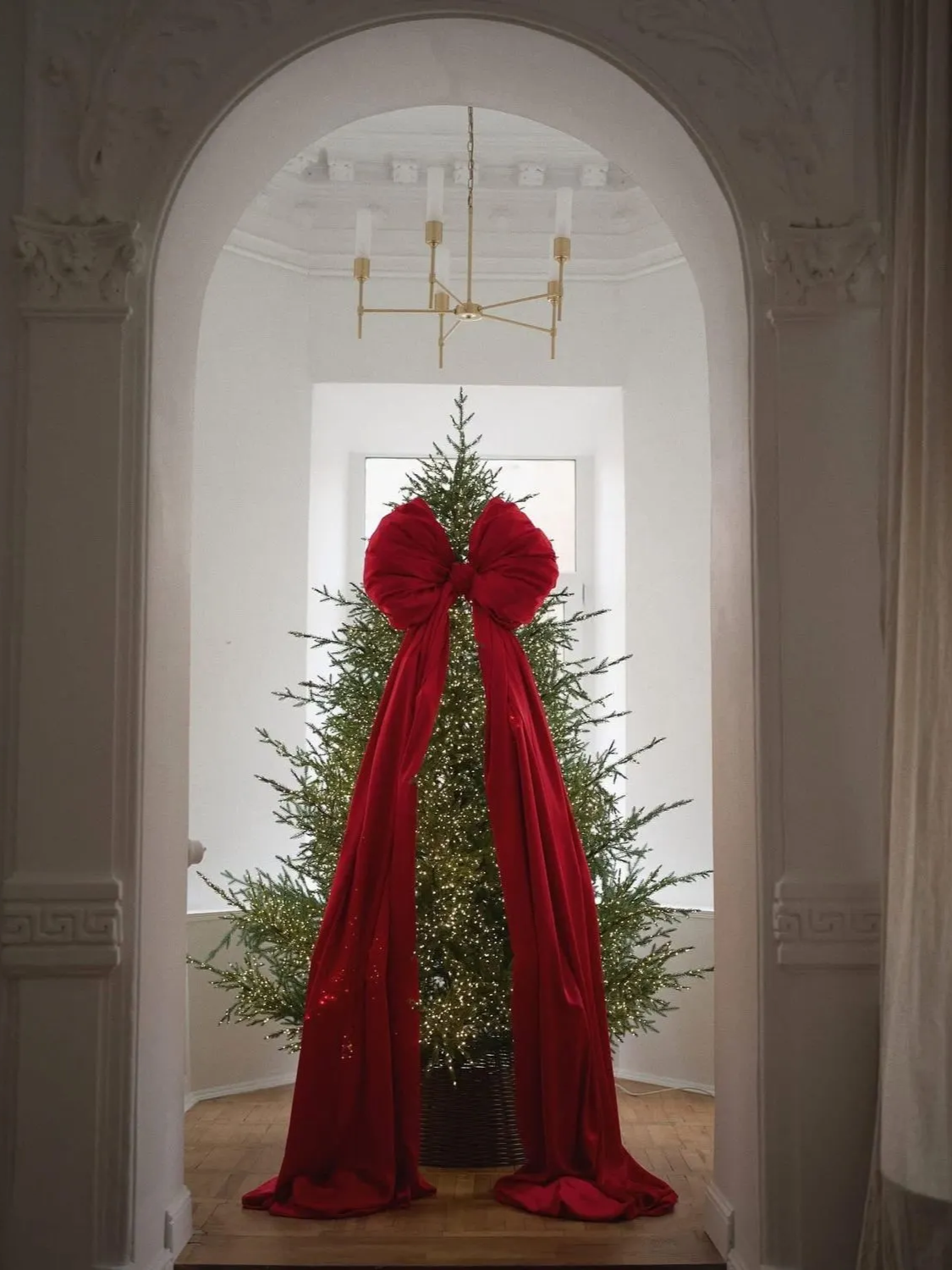 The Biggest Holiday Decor Mistakes Everyone Makes