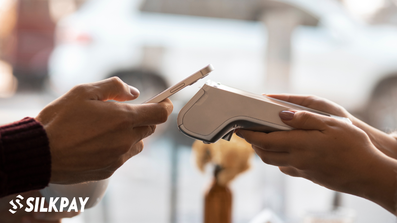 Wie man Kundenerfahrung und Geschäftseffizienz in Einklang bringt