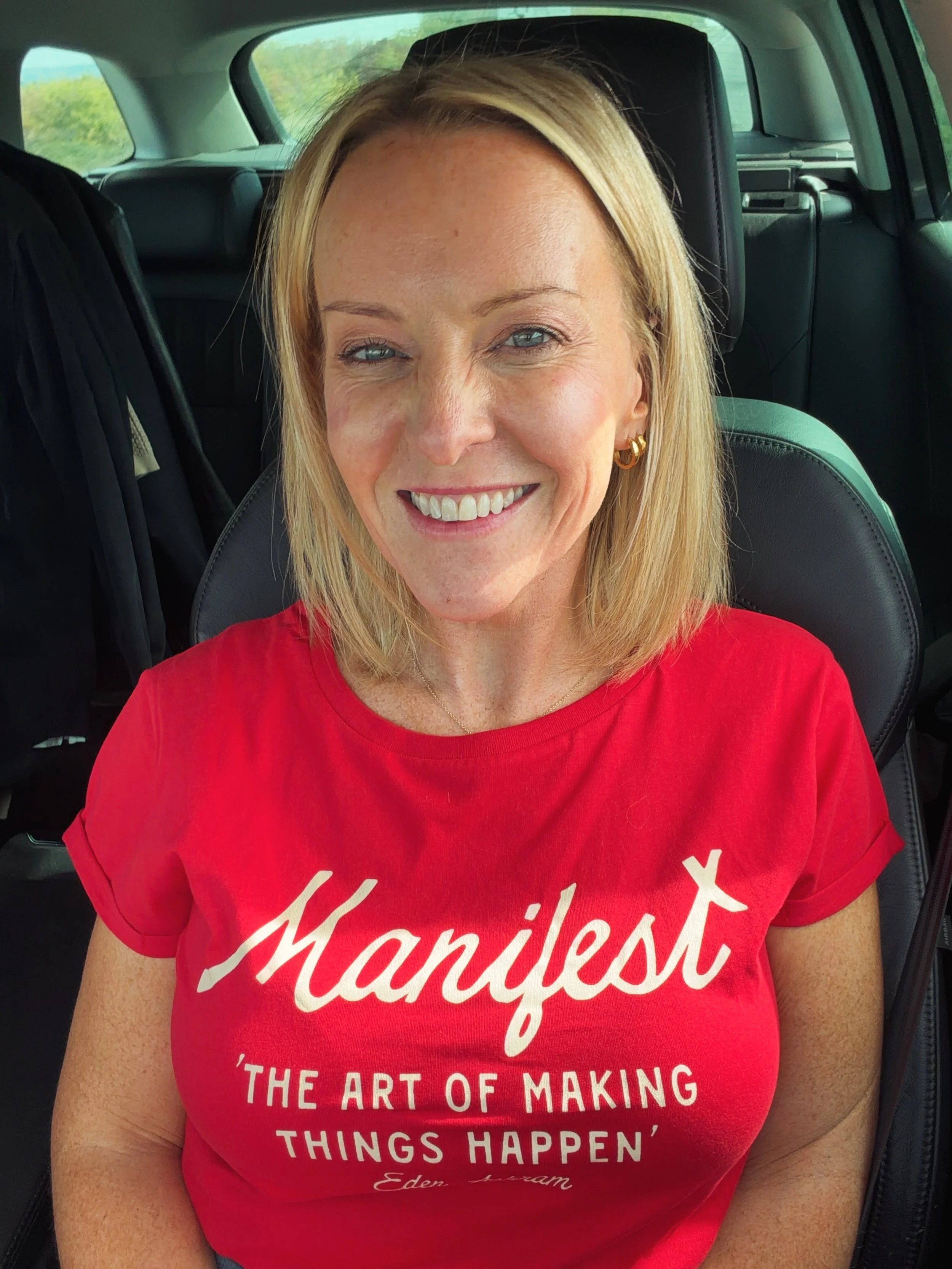 New T-shirt. Same energy. 😏❤️

Just off on a road trip to Yorkshire, but I had to post this because I&rsquo;m in love with my new top! 😍
It says &ldquo;Manifest: the art of making things happen&rdquo; &mdash; and honestly, it does what it says on t