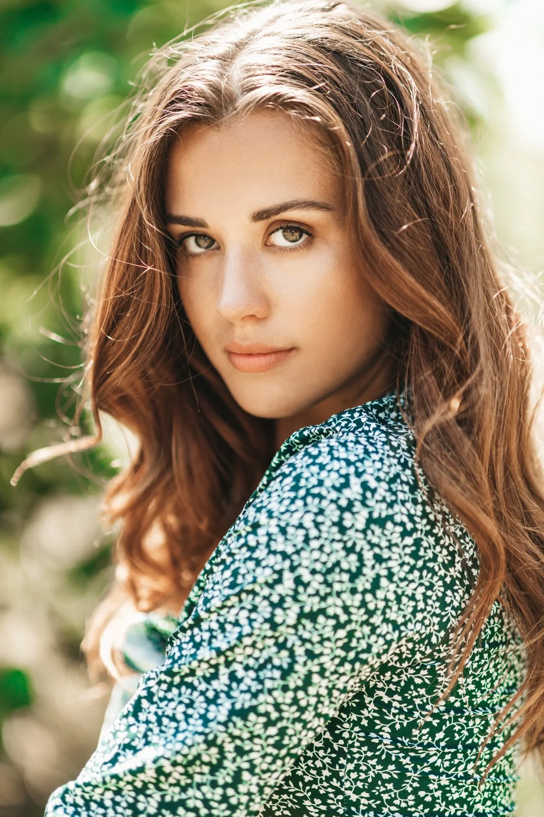 Caroline Wilde Headshot.jpg