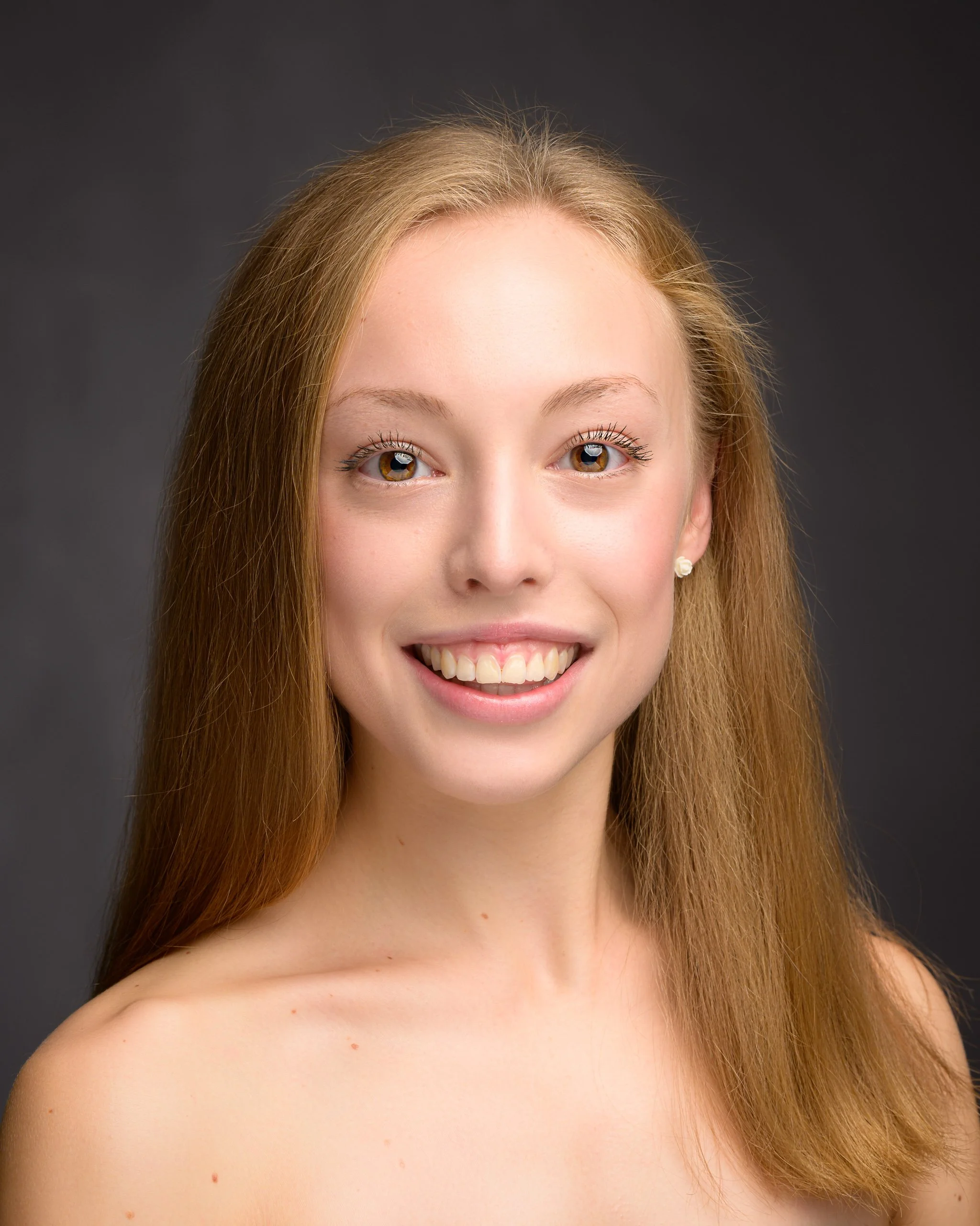 Dana Sheldon- Headshot (1).jpg
